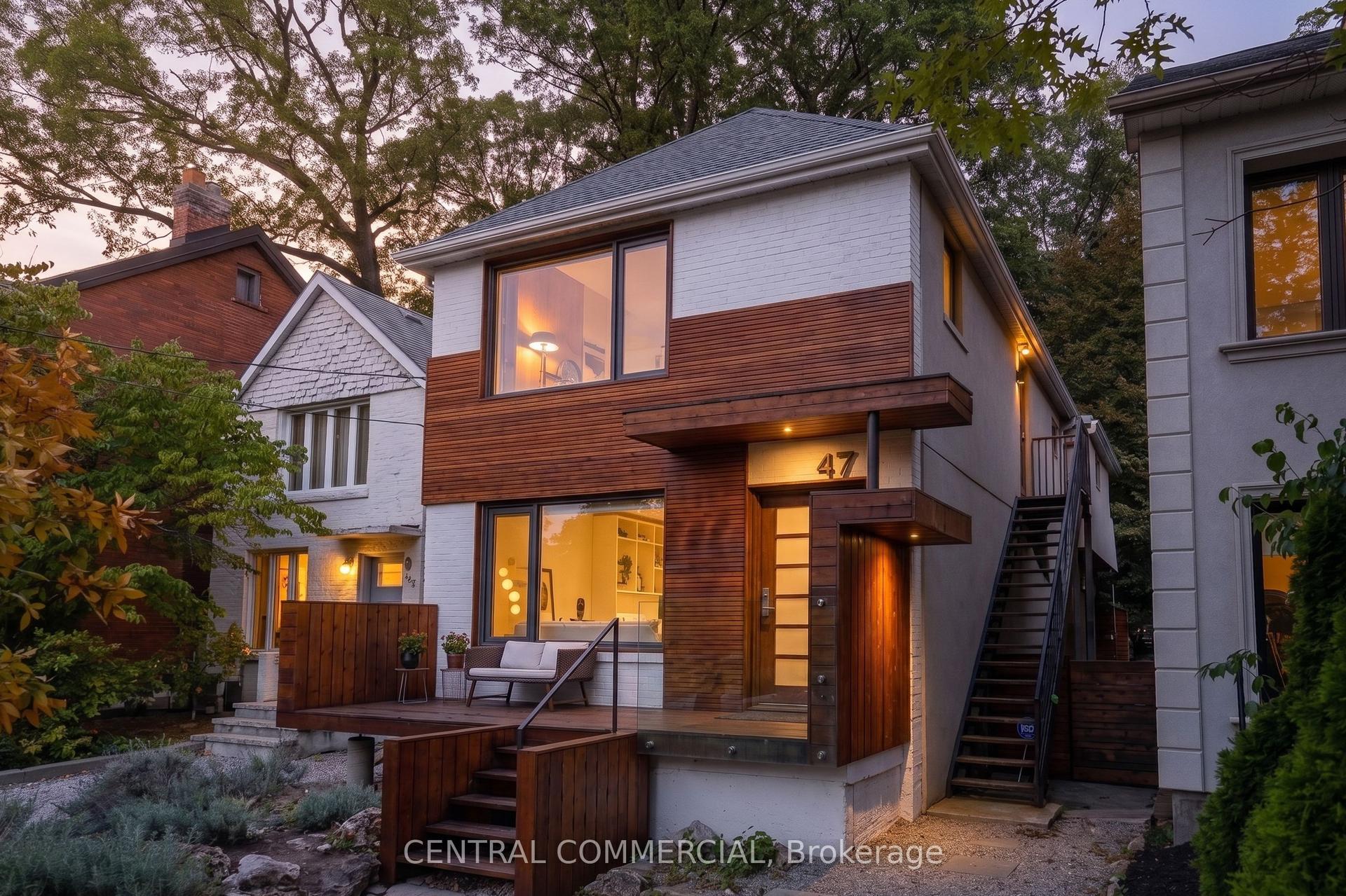 47 Hilton Avenue, Toronto — Detached for sale, photo 1