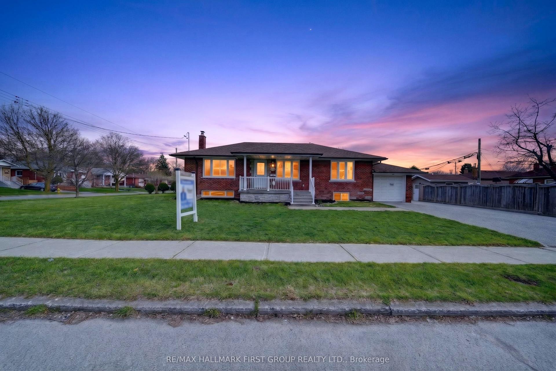 50 Gilroy Drive — photo 1