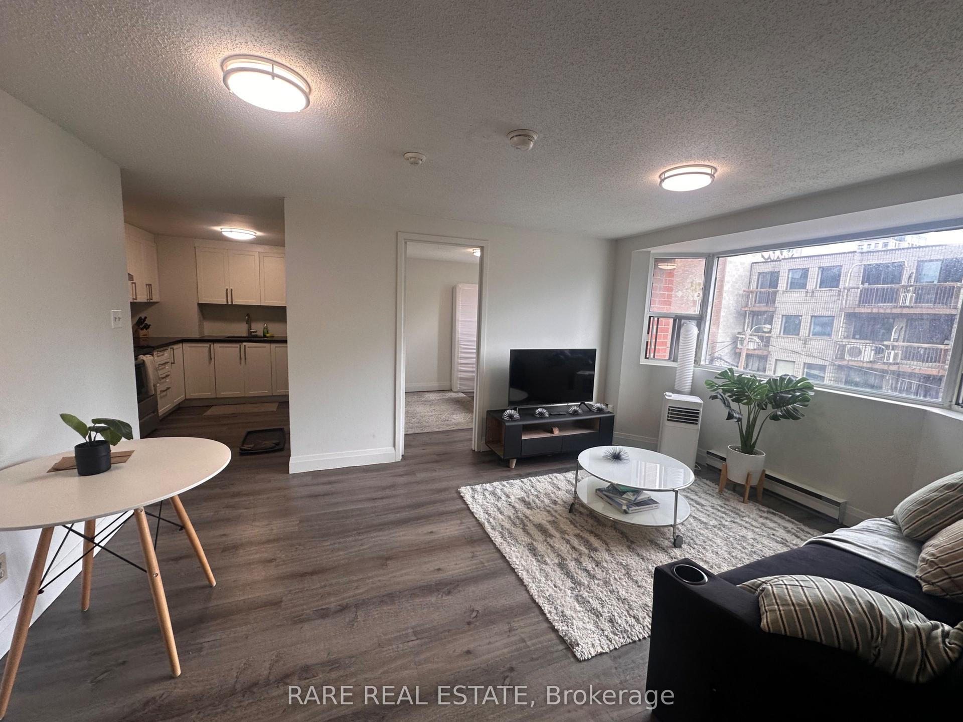 99 Bellevue Avenue 12 #12, Toronto — Multiplex for lease, photo 1