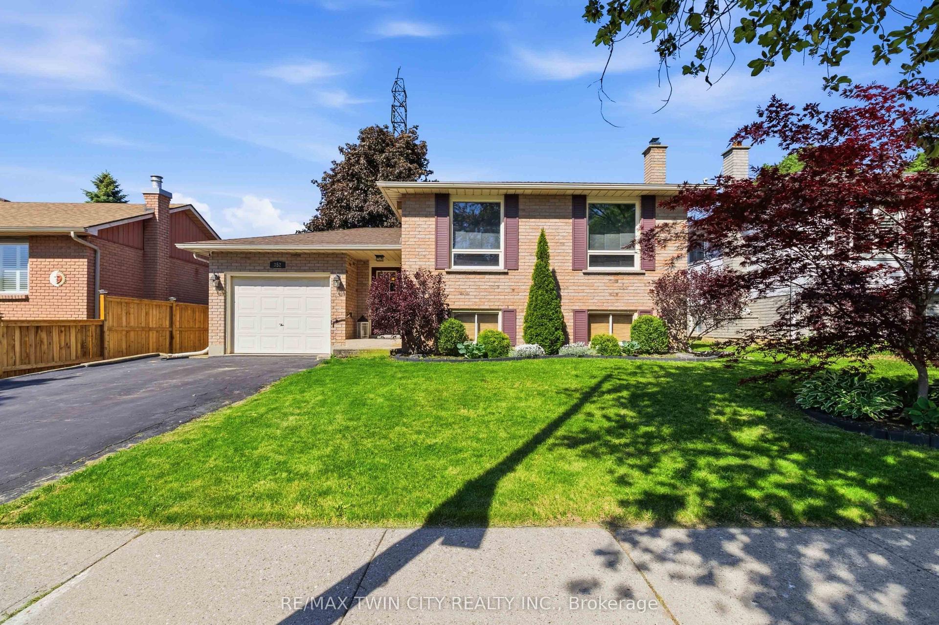 352 Brantwood Park Road, Brantford — Detached for sale, photo 1