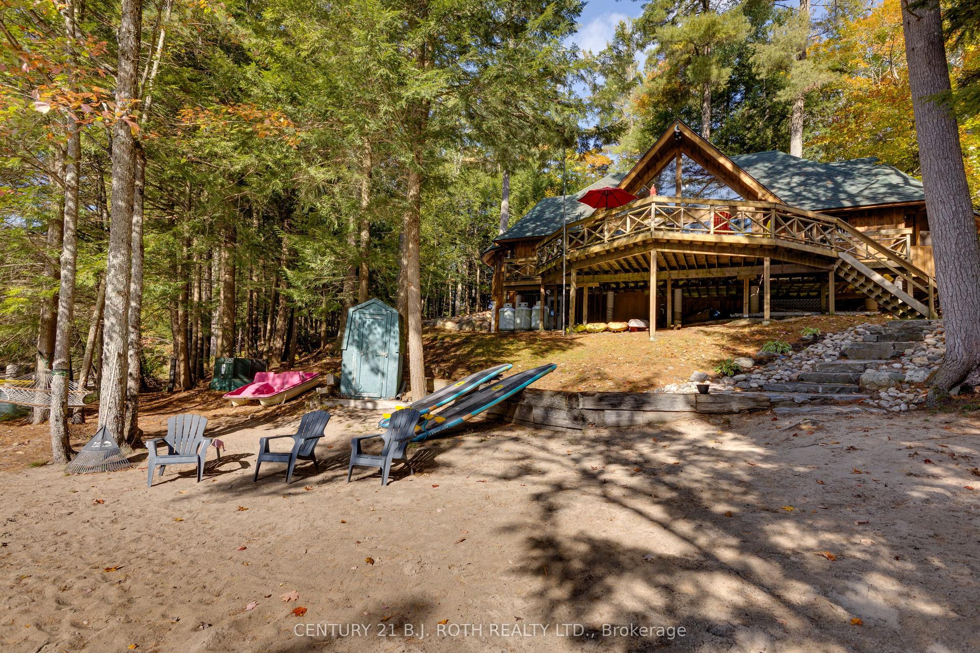 1213 Camp Jackson Road 22 #22, Muskoka Lakes — Detached for sale, photo 1