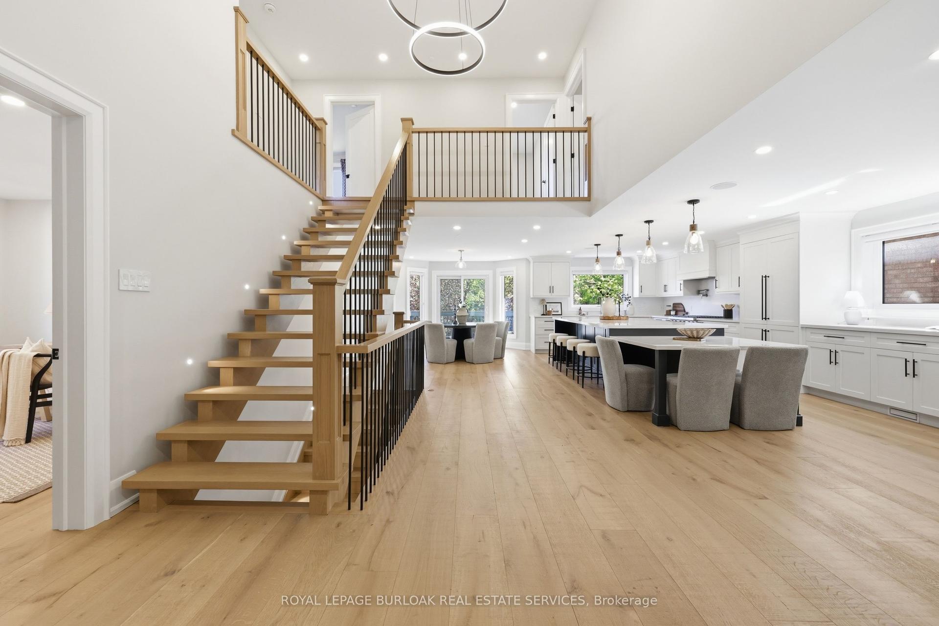 2029 Kempton Park Drive, Mississauga — Detached for sale, photo 1