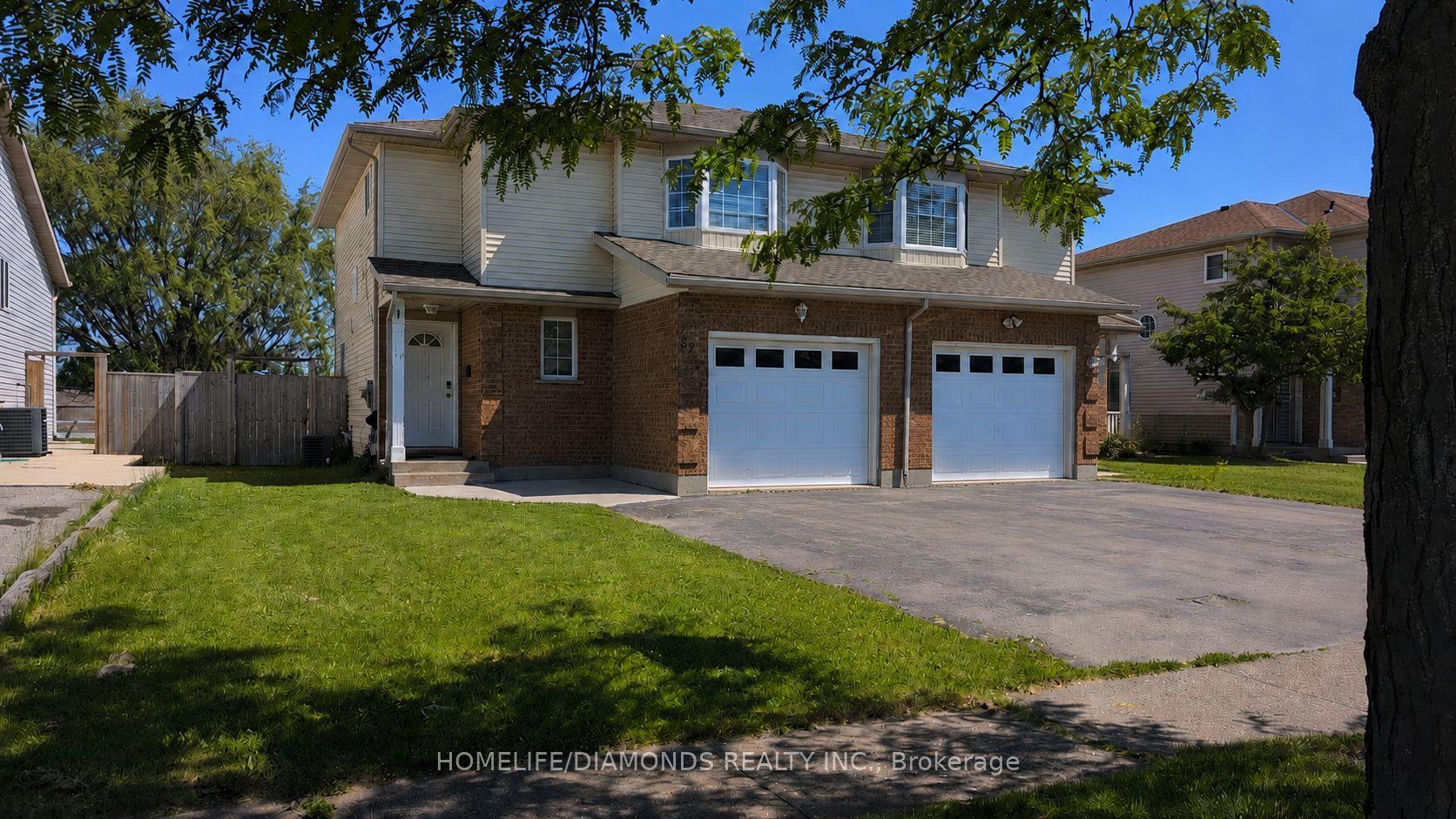 32 WOODLAND Drive — photo 1