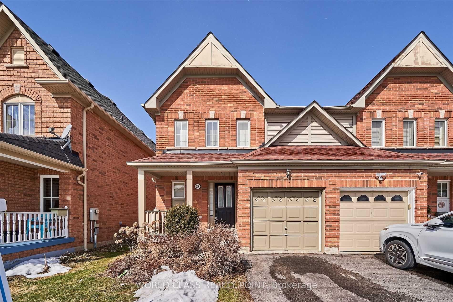 38 Tansley Crescent, Ajax — Semi-Detached for lease, photo 1