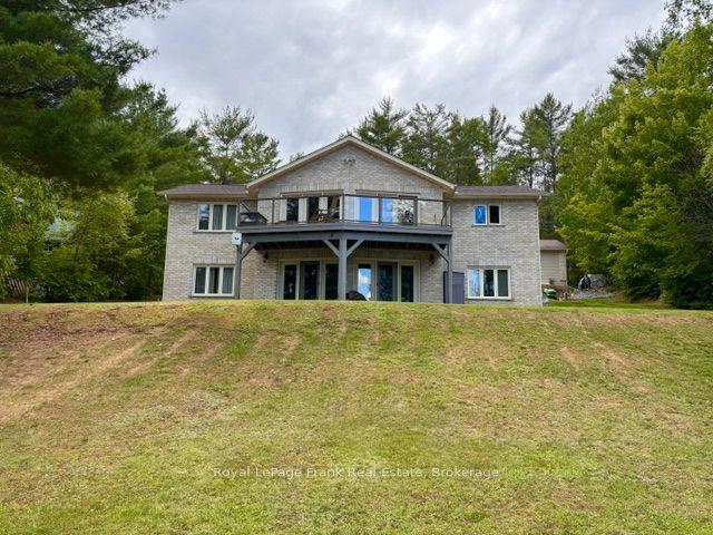 90 Golden Shores Road — photo 1