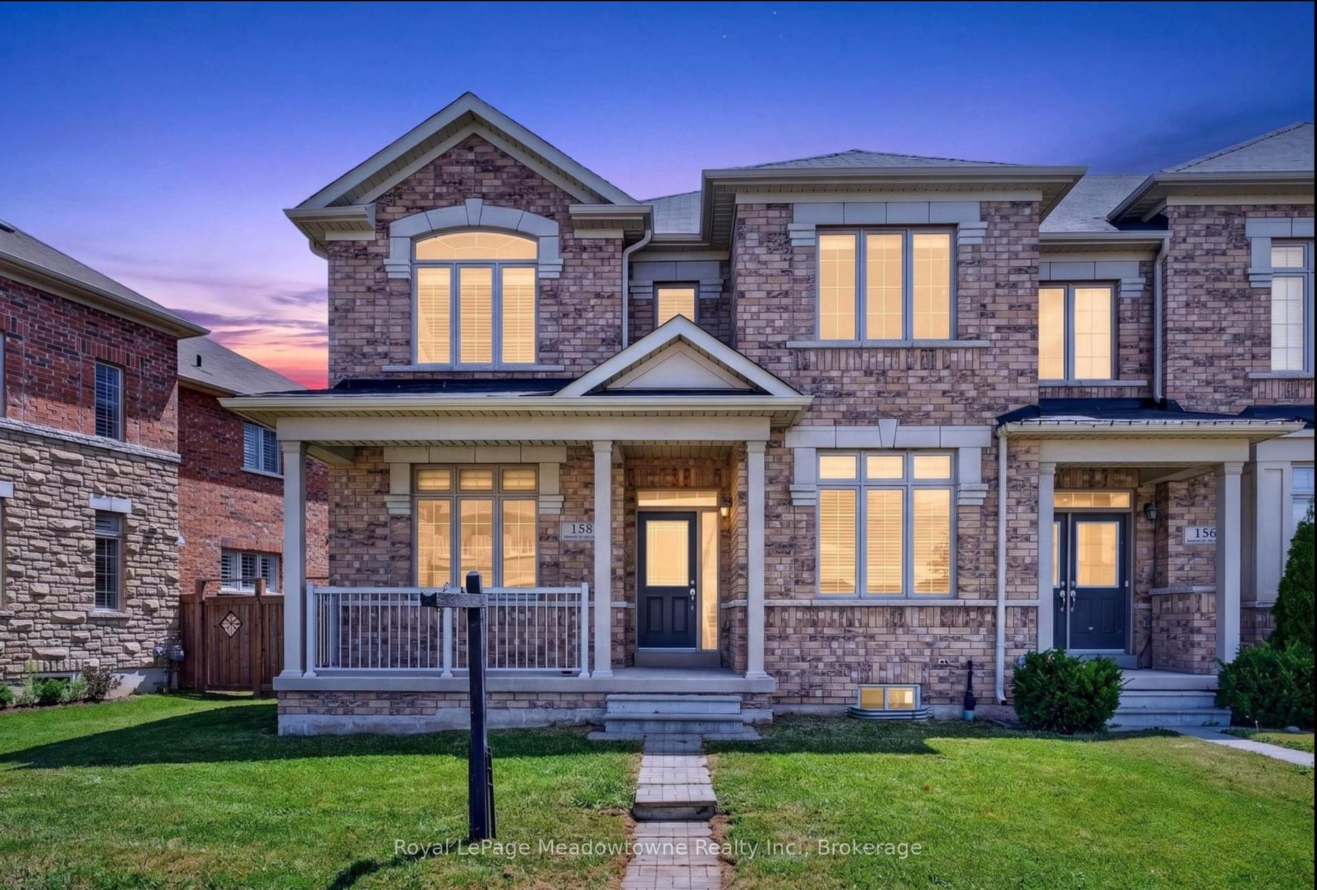 158 Etheridge Avenue, Milton — Townhouse for sale, photo 1