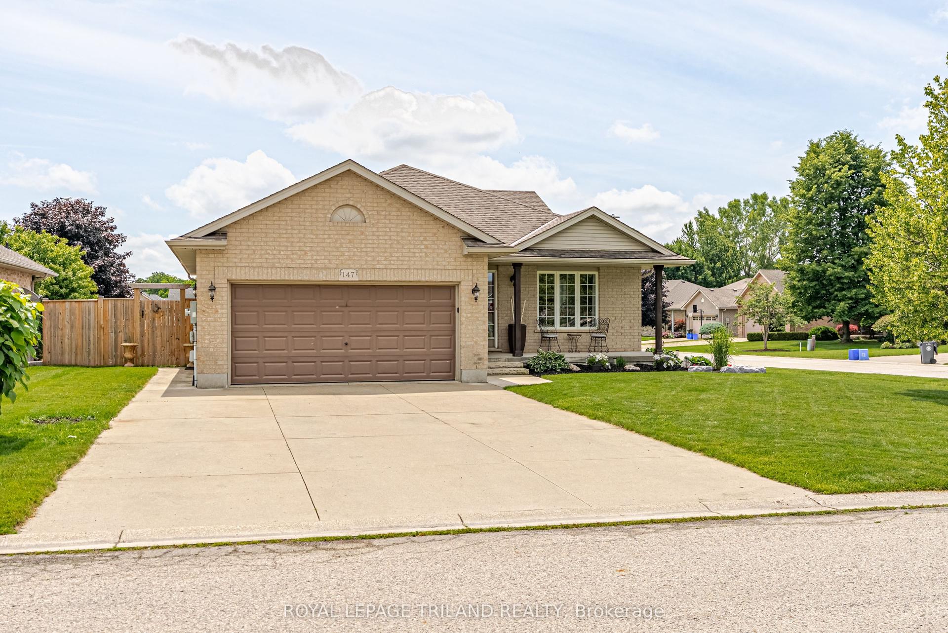 147 Plymouth Court — photo 1