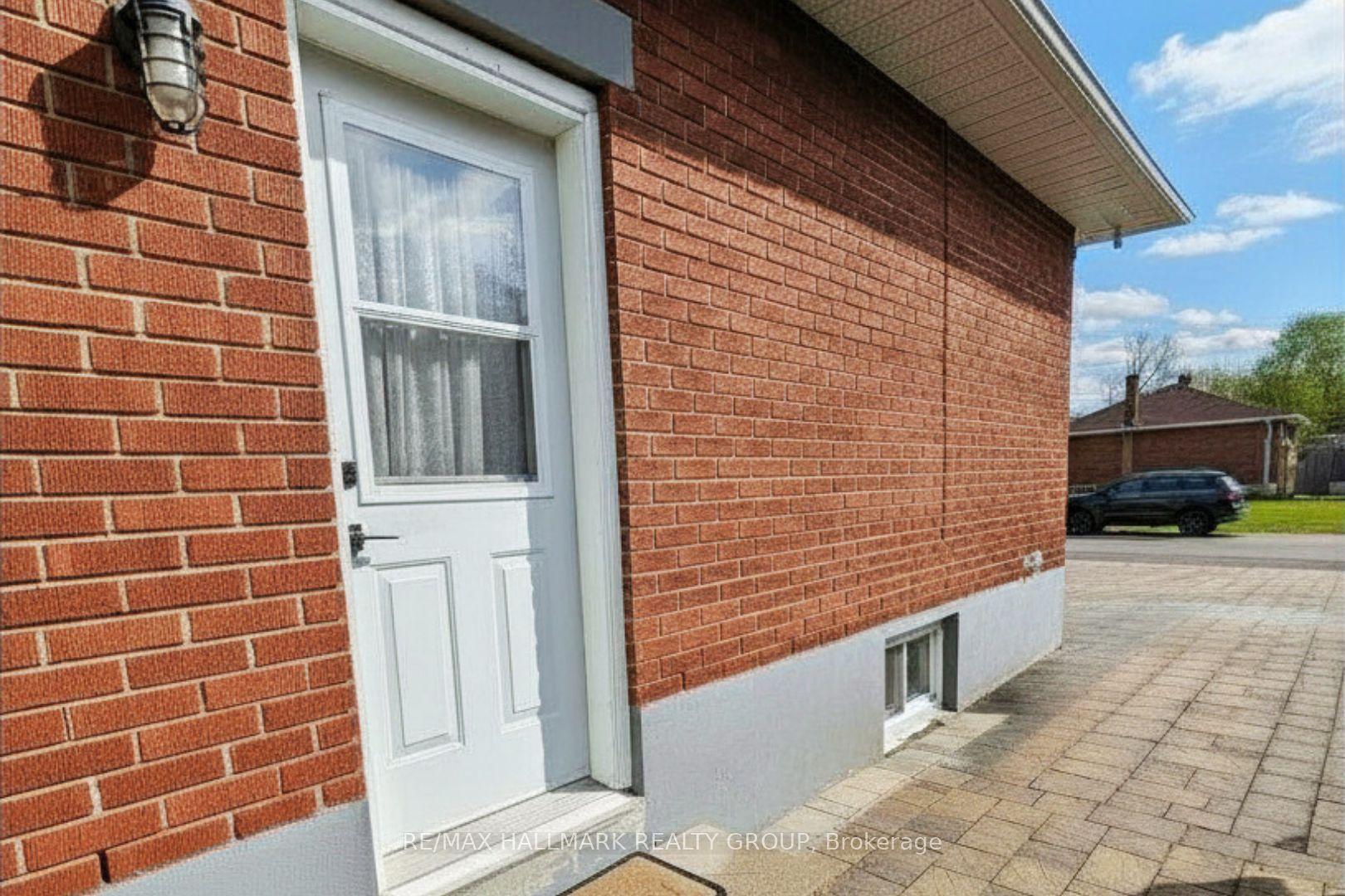 1307 Vancouver Avenue B #B, Hunt Club - South Keys and Area — Detached for lease, photo 1