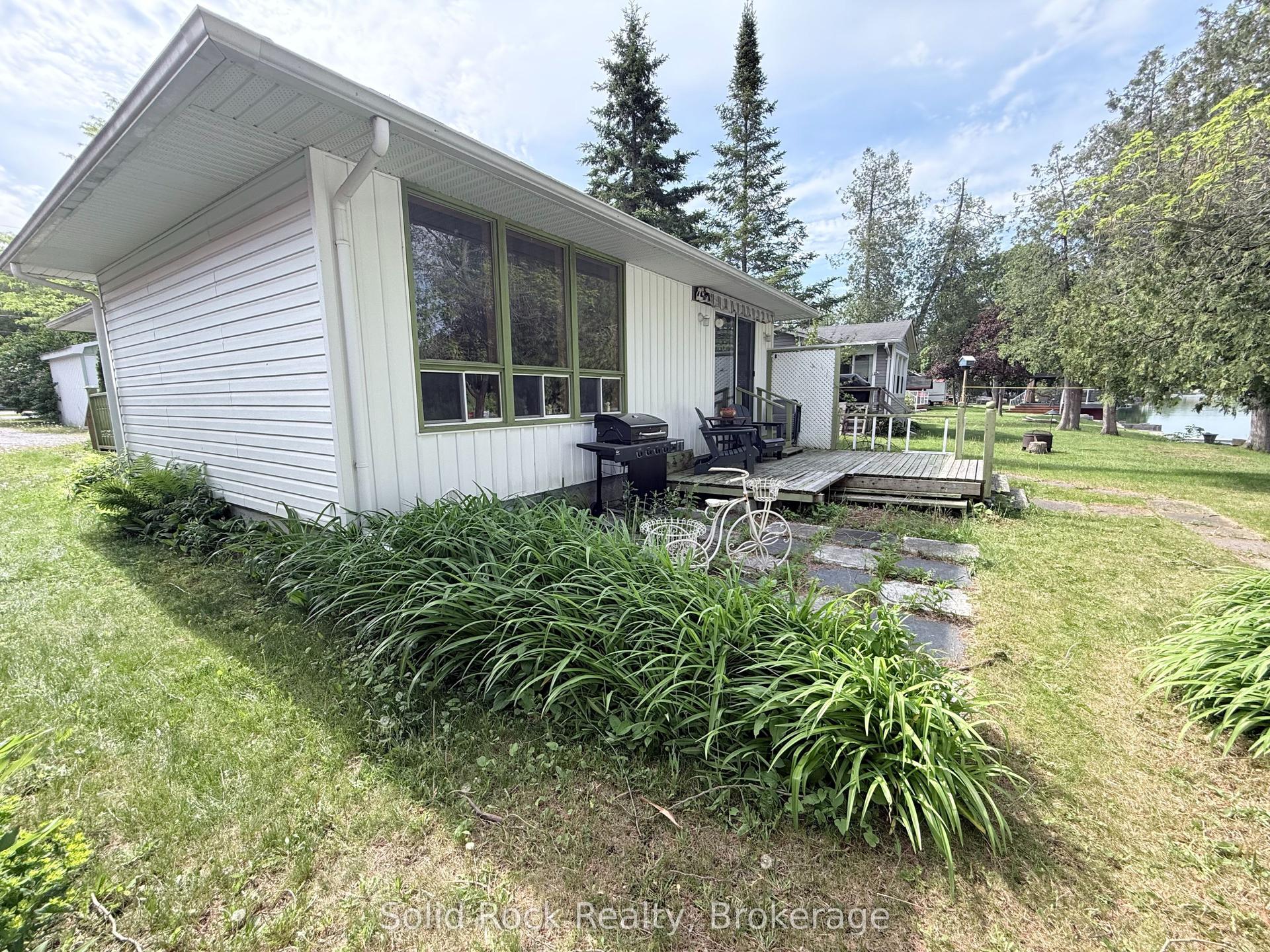 147 Cedar Drive — photo 1