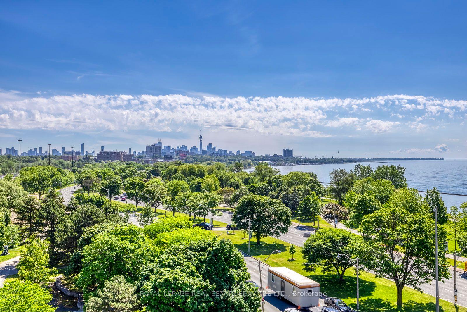 1900 Lake Shore Boulevard W 701 #701 — photo 1