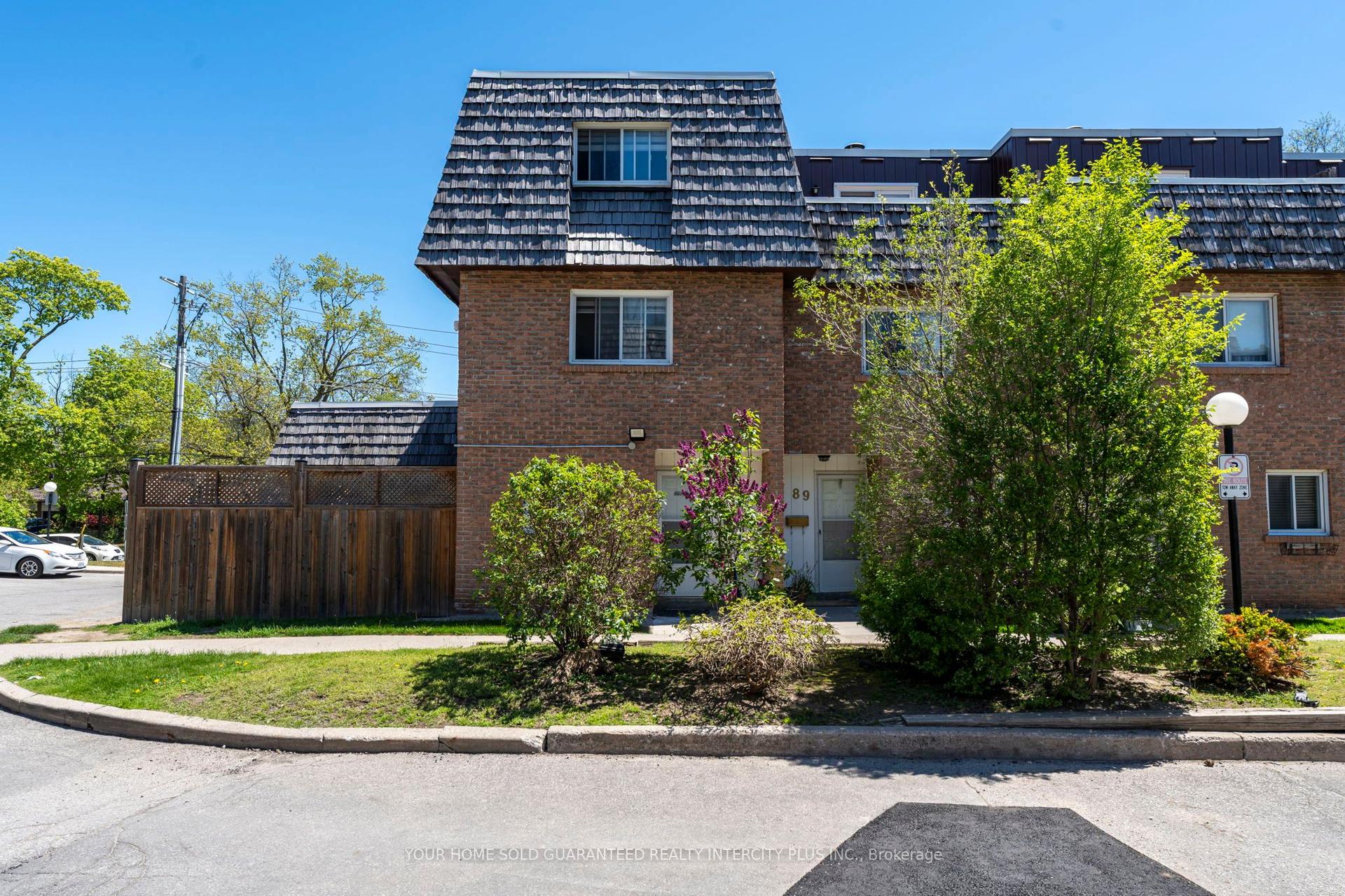10 Rodda Boulevard 91 #91 — photo 1