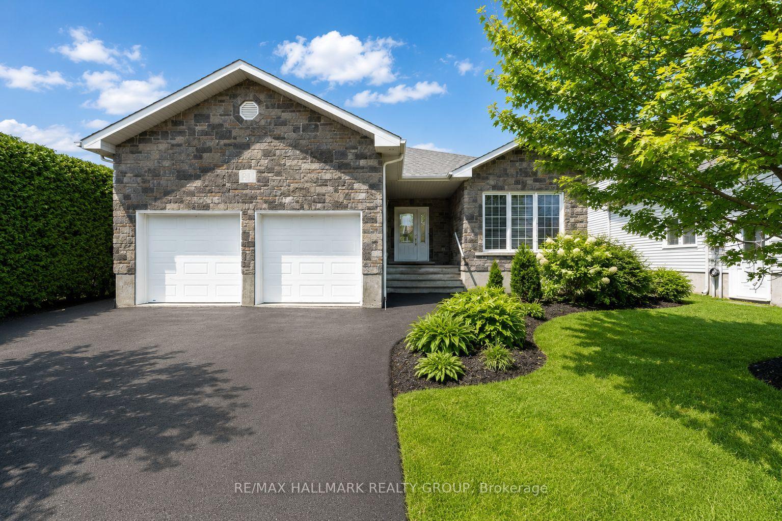 81 Giroux Street — photo 1