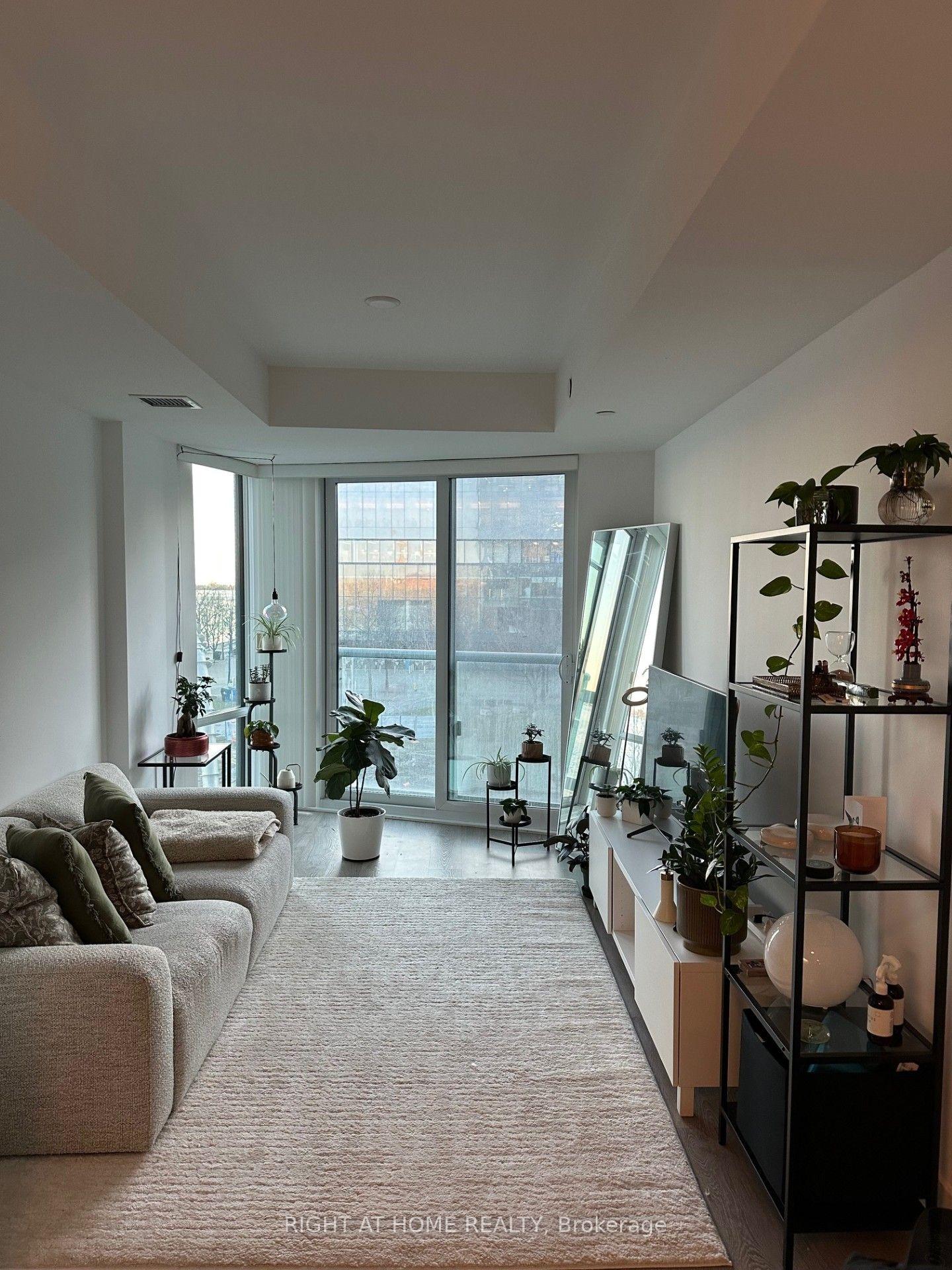 55 Merchants' Wharf Street 326 #326 — photo 1