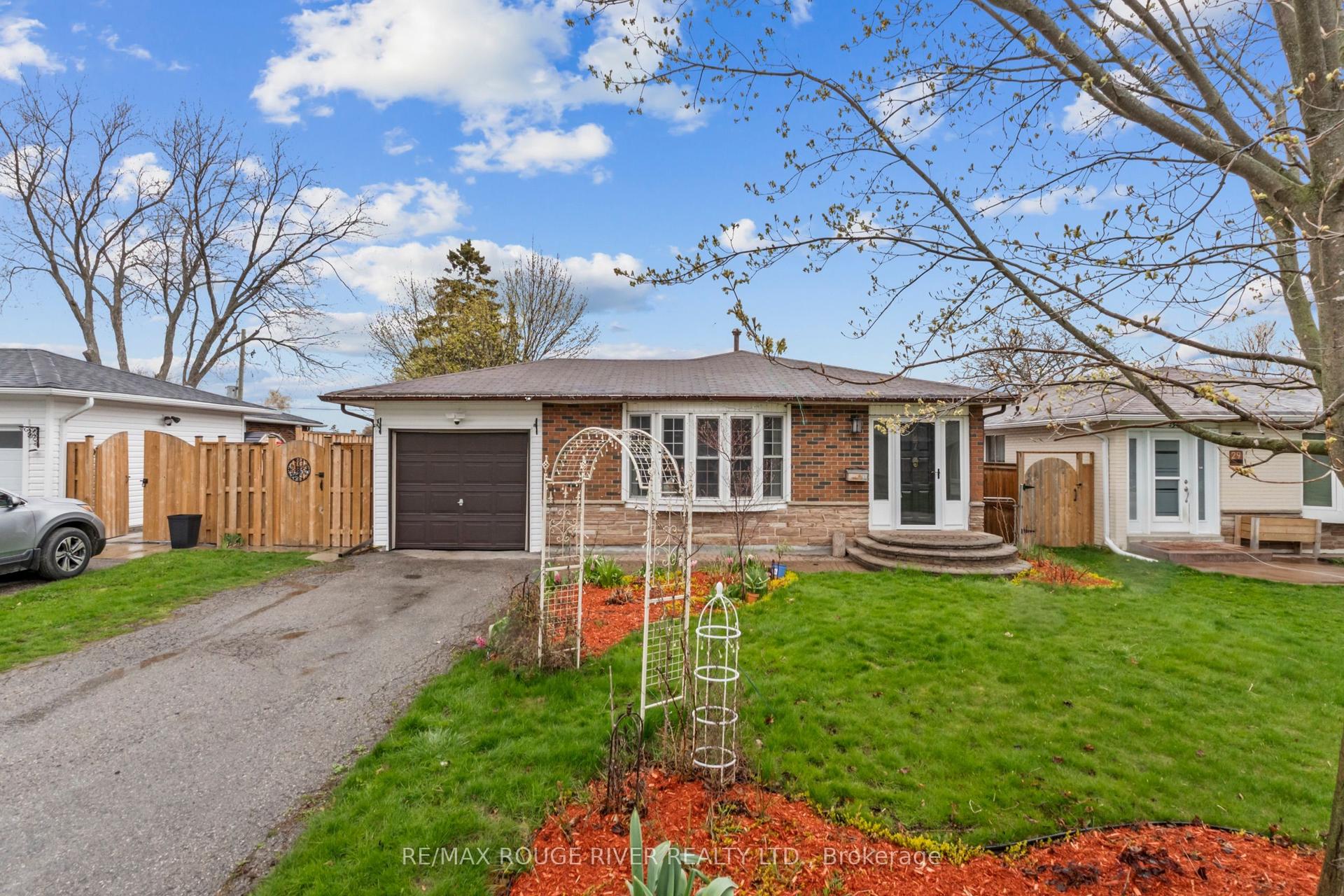 27 Archer Drive — photo 1