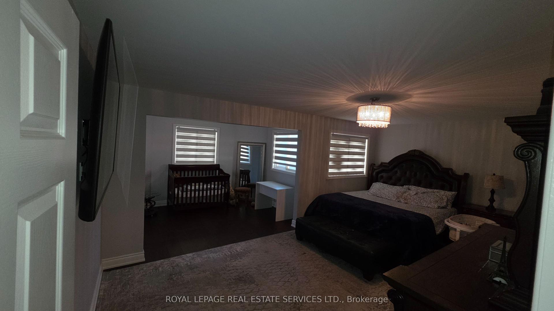 323 Winfield Terrace, Mississauga — Detached for lease, photo 1