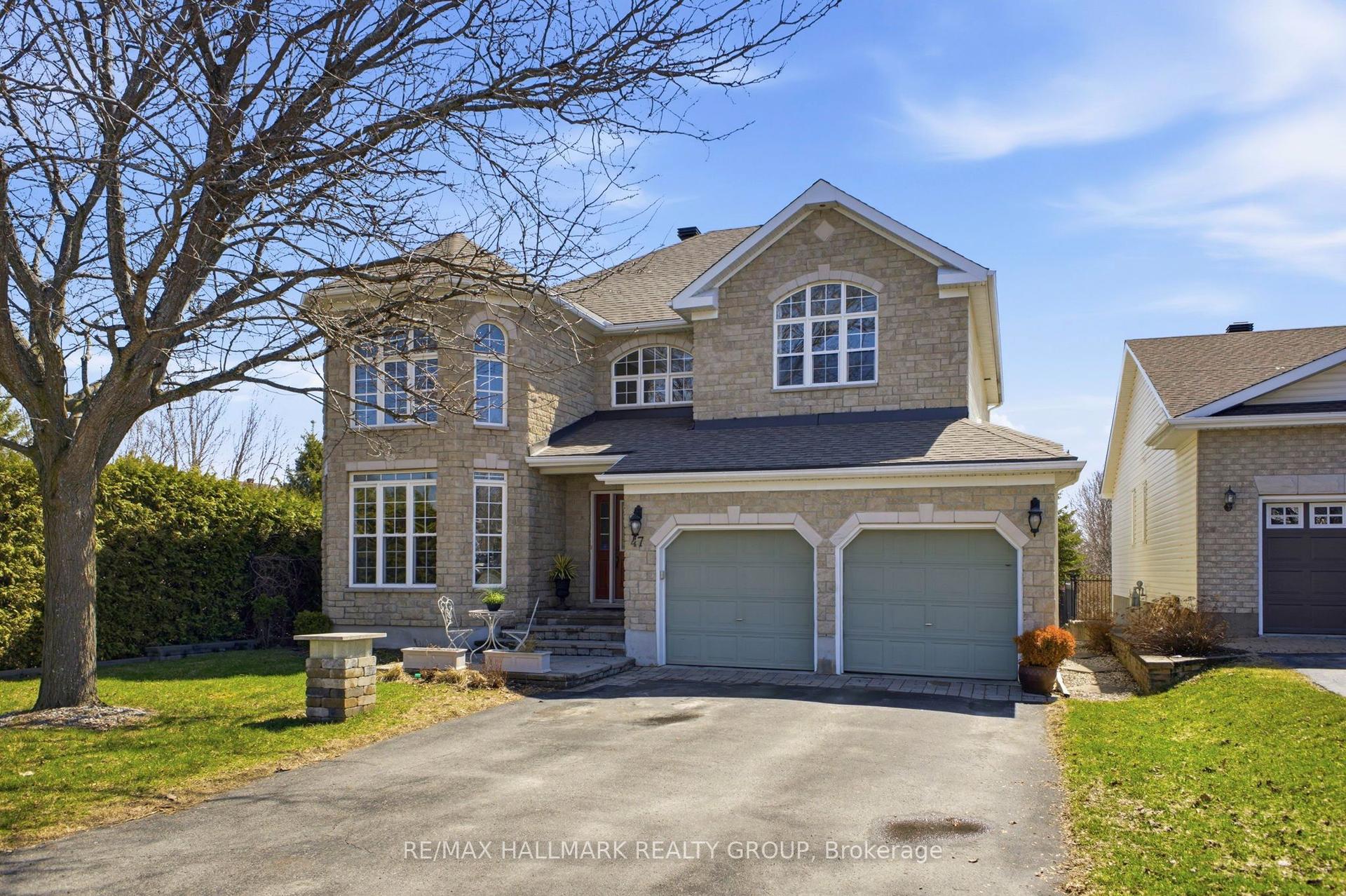 47 Snowberry Way — photo 1
