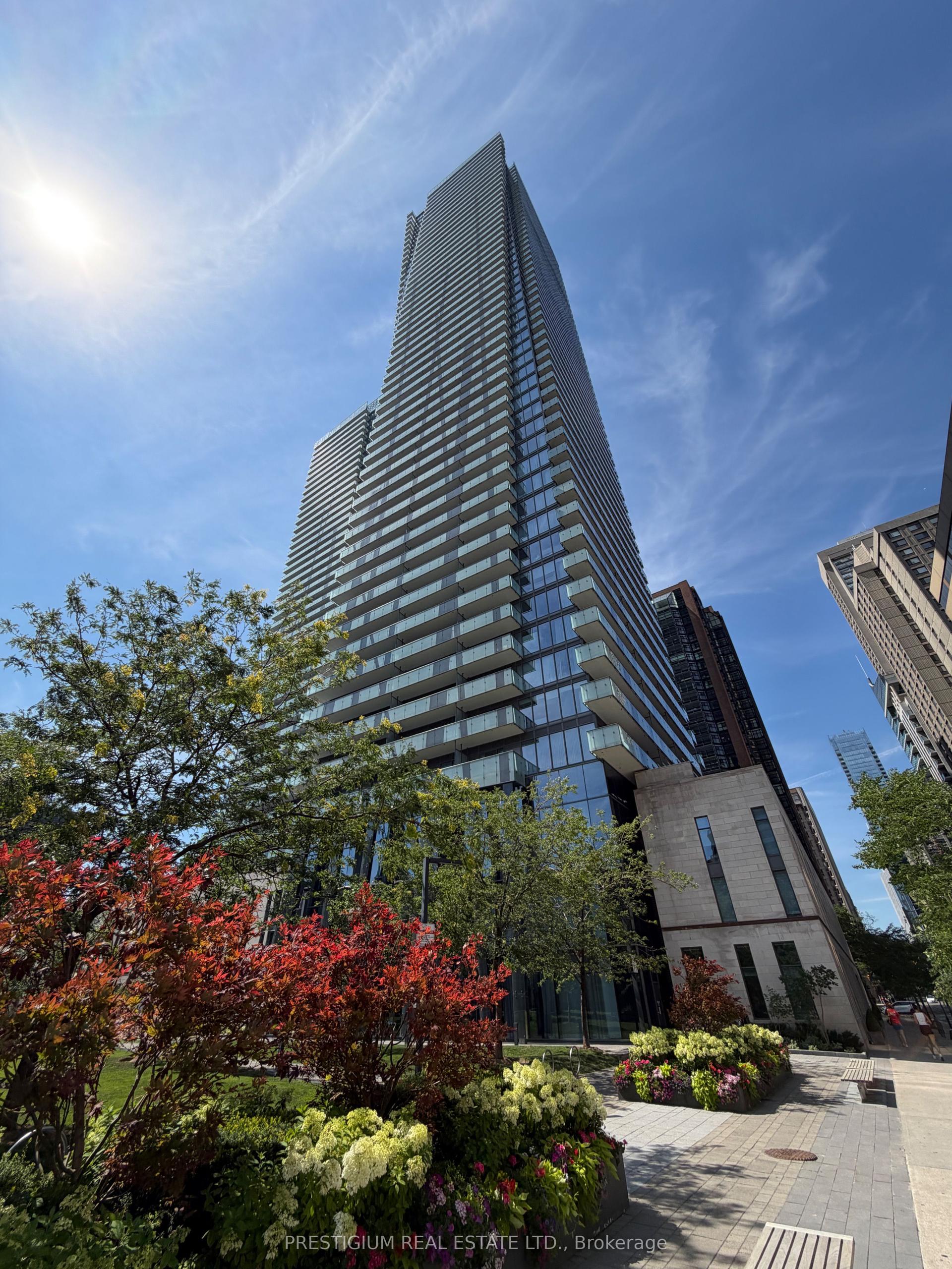 1080 Bay Street 2210 #2210, Toronto — Condo for lease, photo 1