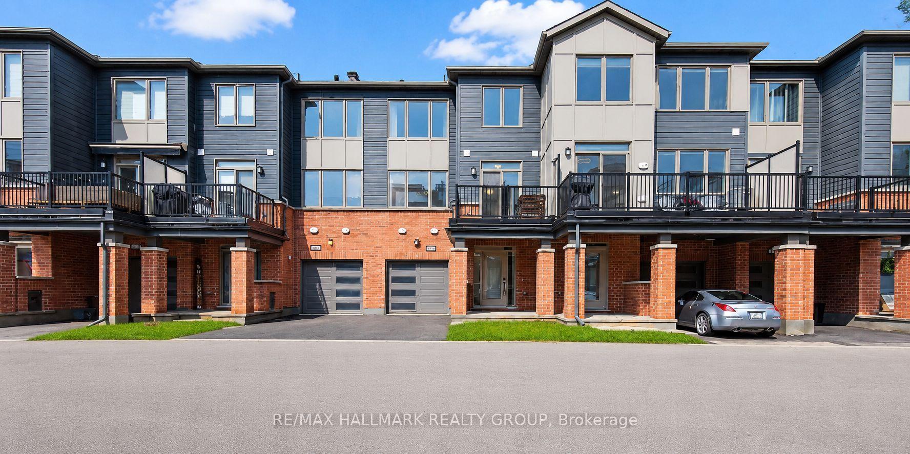 805 Kiniw Private, Manor Park - Cardinal Glen and Area — Townhouse for sale, photo 1