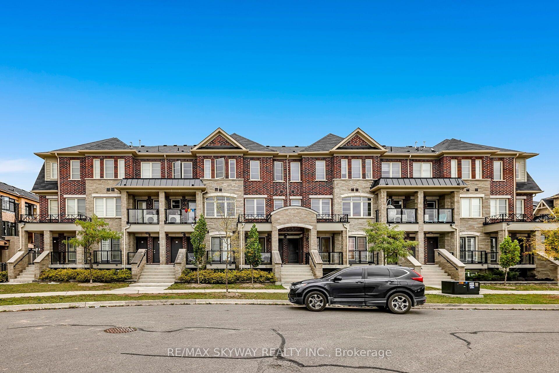 200 Veterans Drive 10 #10, Brampton — Condo Town for sale, photo 1