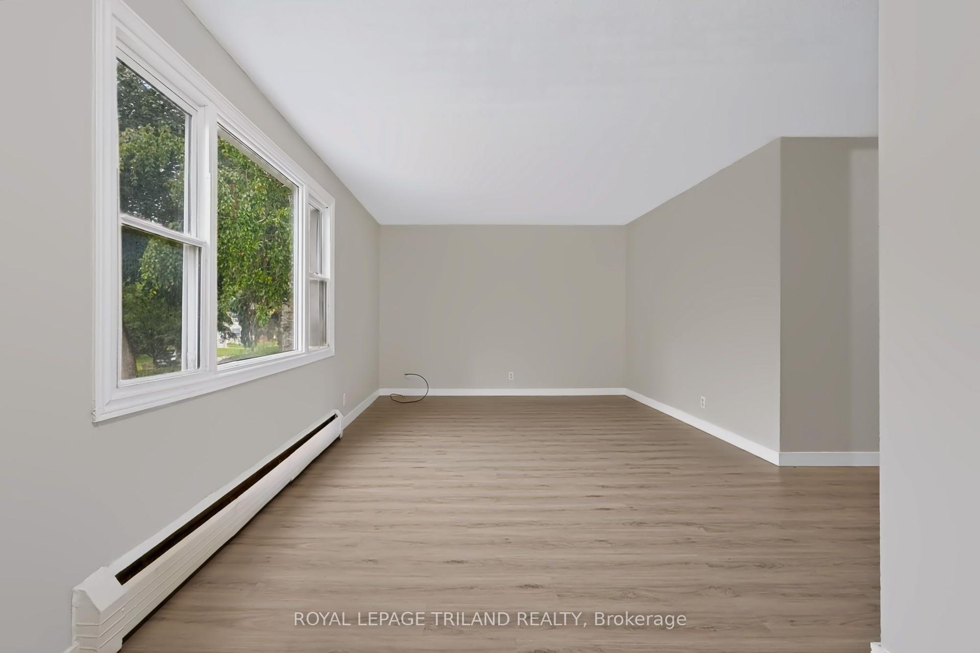 1566 Allen Place 1 #1, London East — Multiplex for lease, photo 1