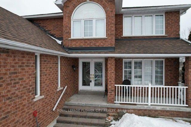 43 Carley Crescent, Barrie — Detached for sale, photo 1