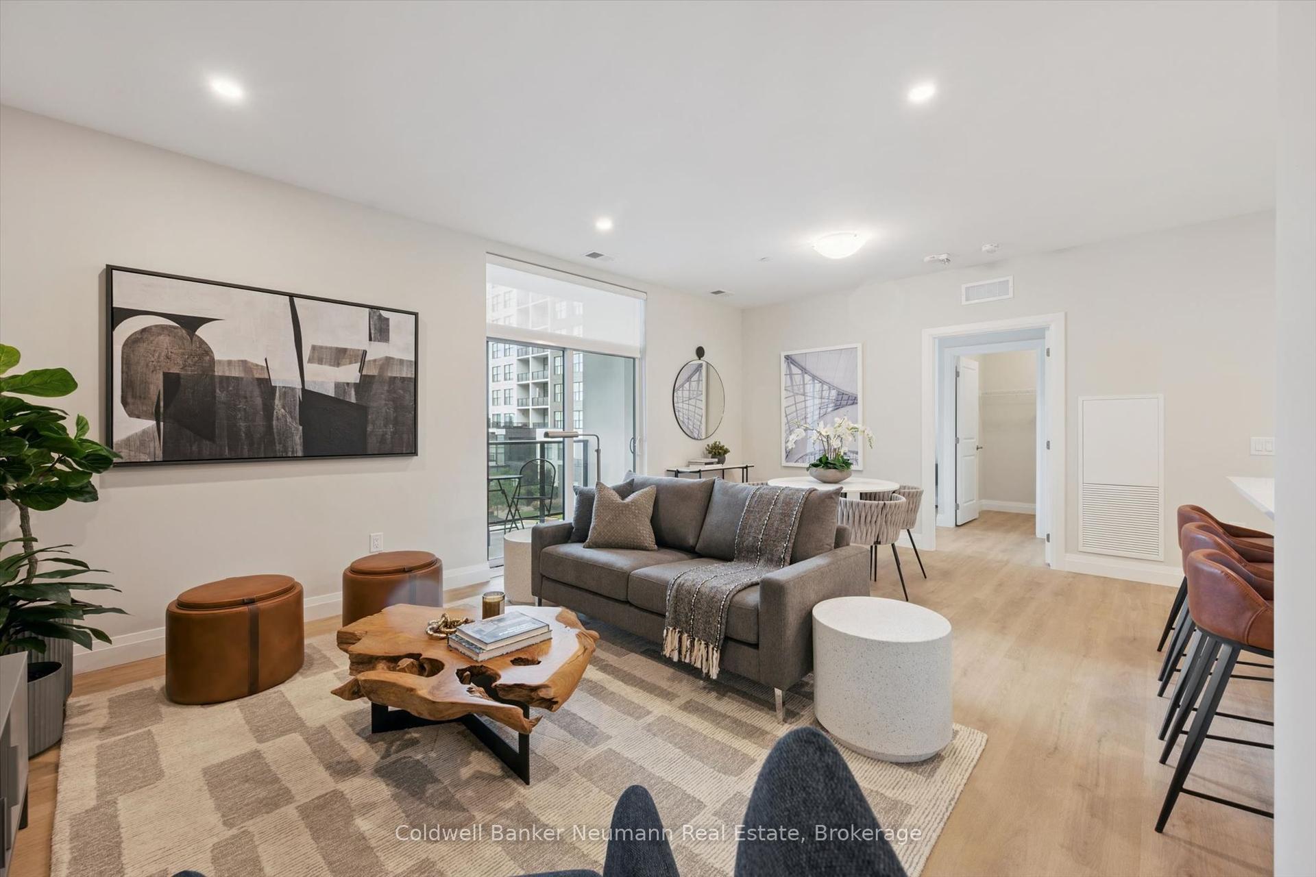1882 Gordon Street 301 #301, Guelph — Condo for sale, photo 1