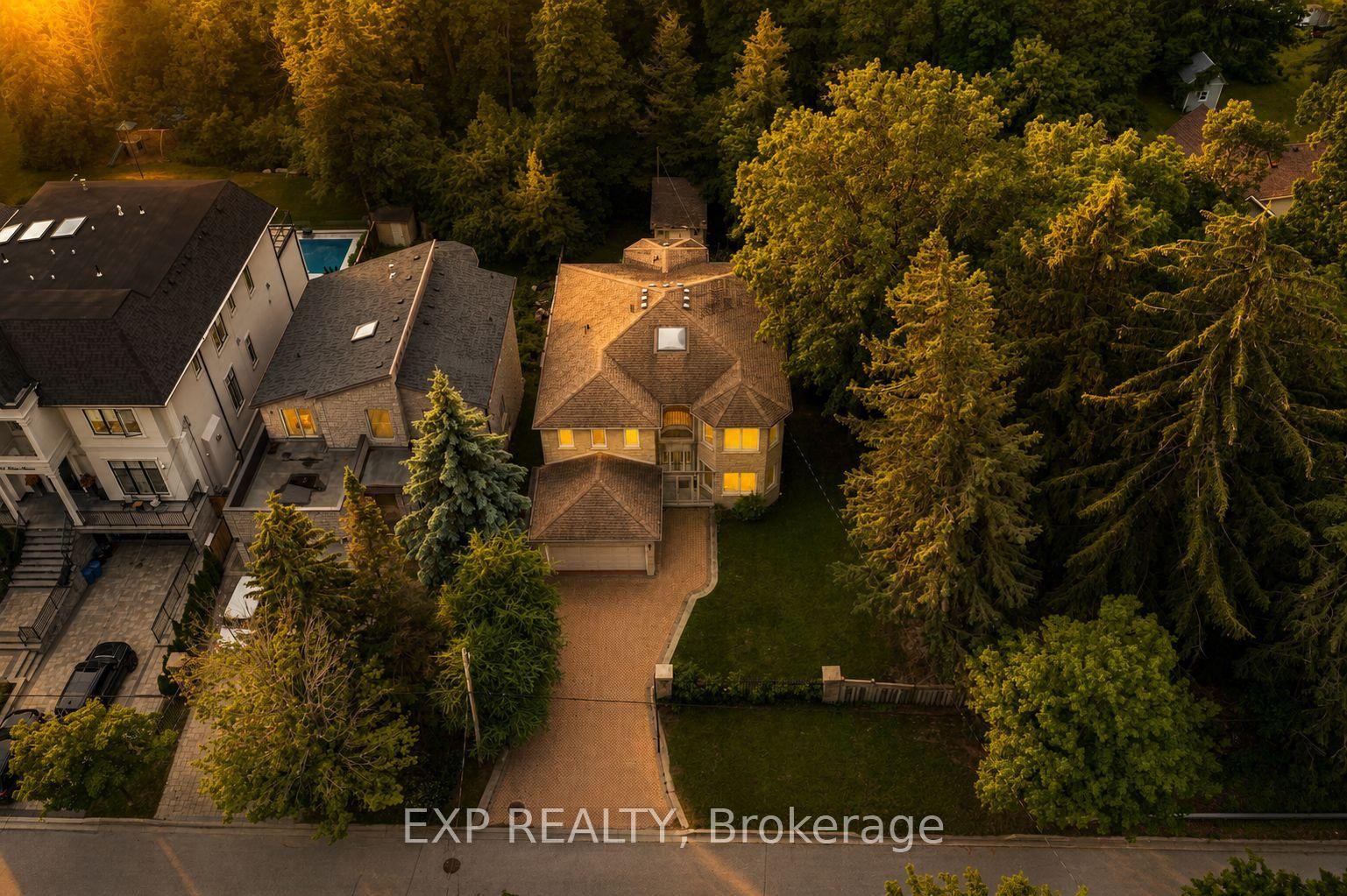 99 Birch Avenue, Richmond Hill — Detached for sale, photo 1