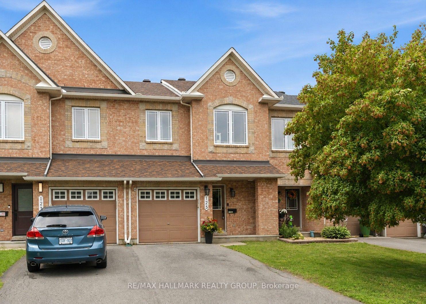 125 Montmorency Way, Orleans - Cumberland and Area — Townhouse for sale, photo 1