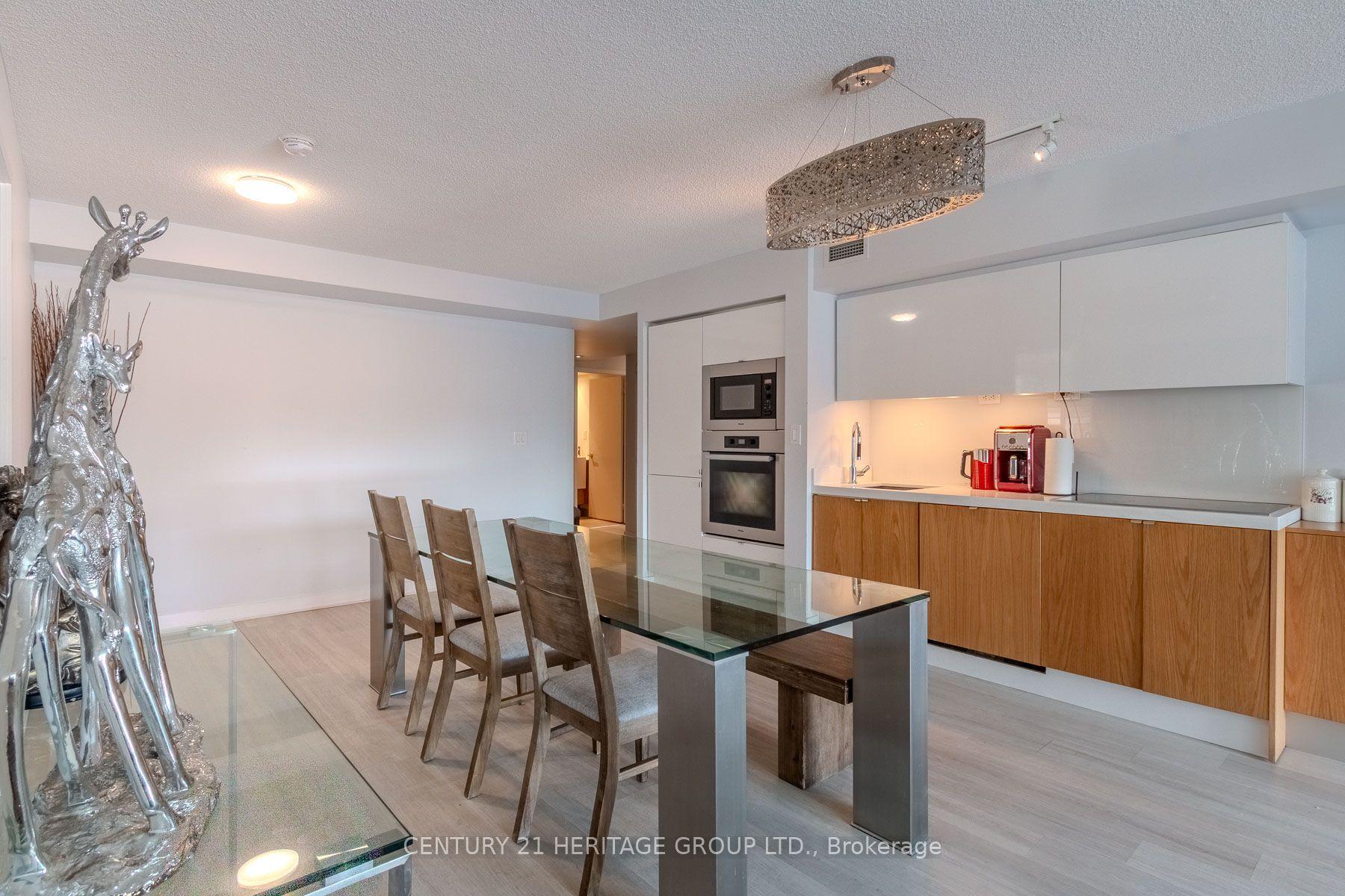 151 Dan Leckie Way 303 #303 — photo 1