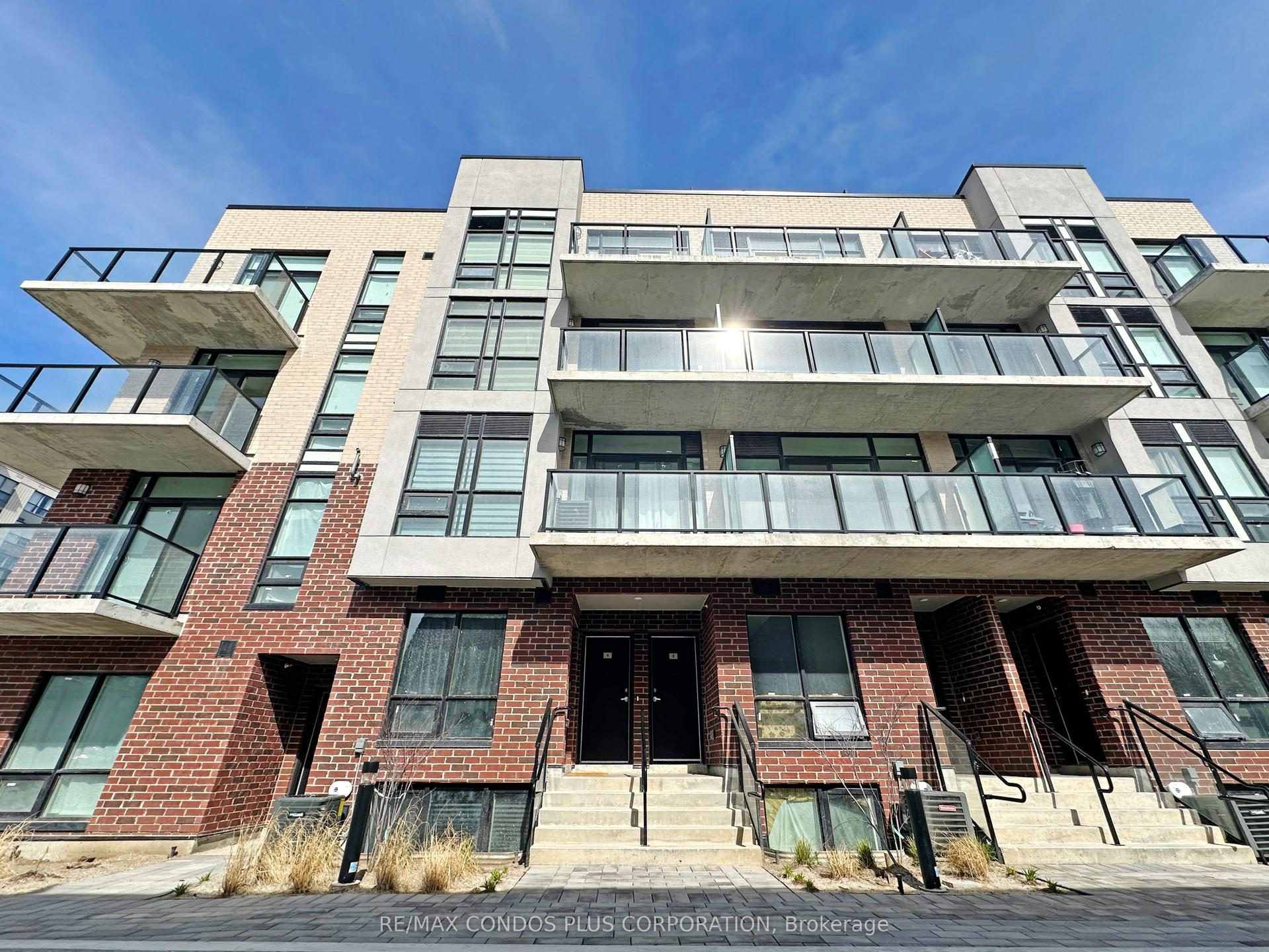 871 Sheppard Avenue W 9 #9, Toronto — Condo Town for lease, photo 1