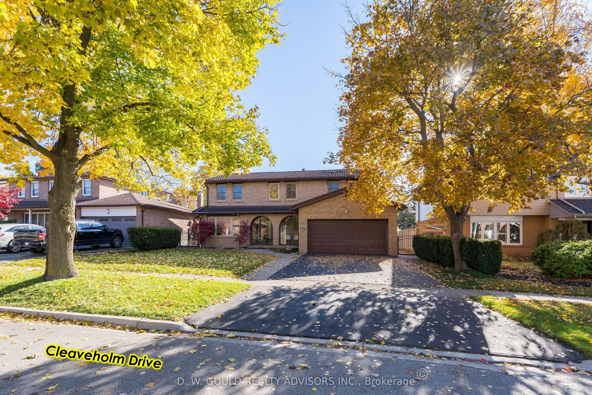 41 Cleaveholm Drive — photo 1