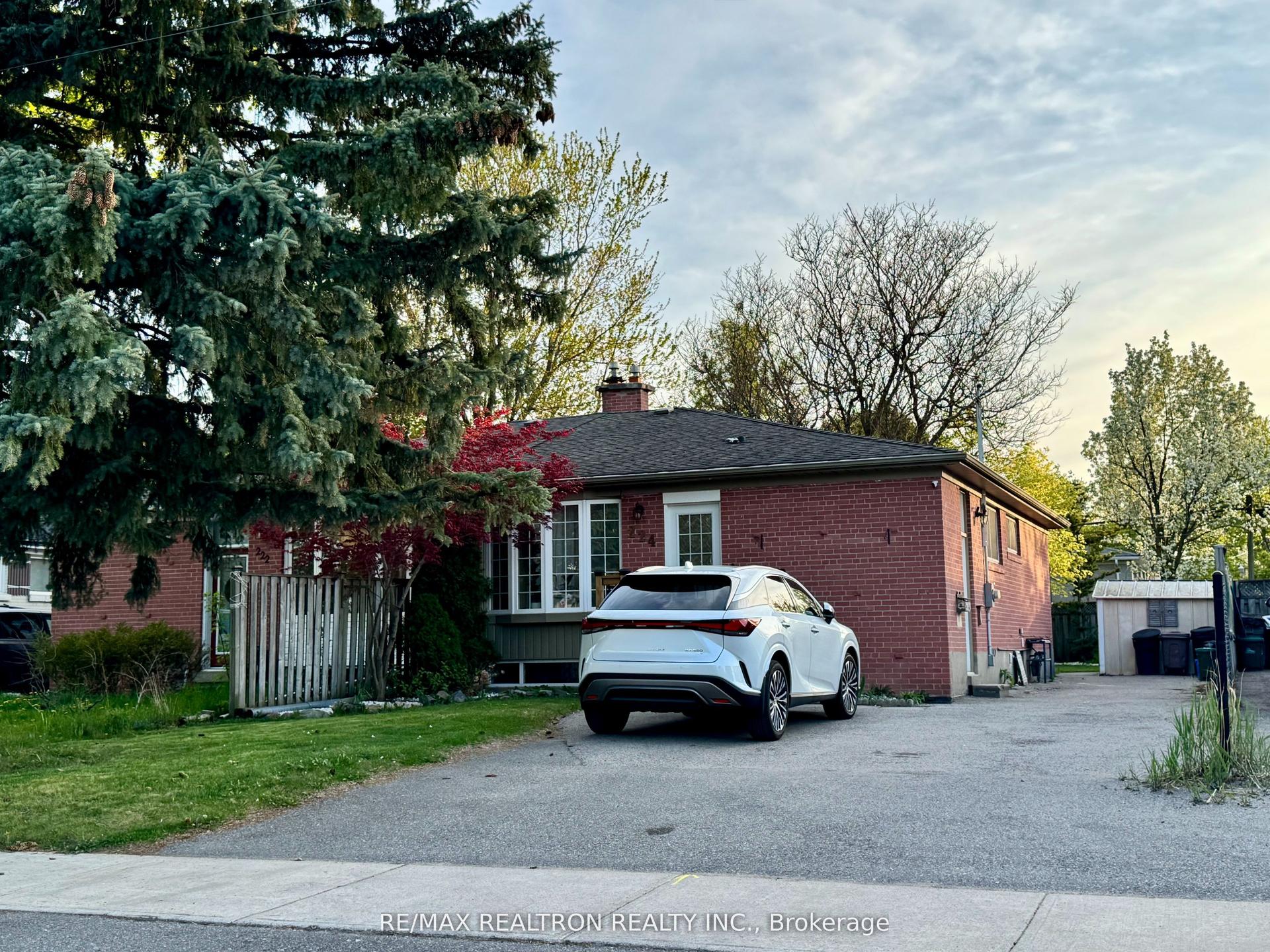 224 Anzac Road Basement #Basement, Richmond Hill — Semi-Detached for lease, photo 1