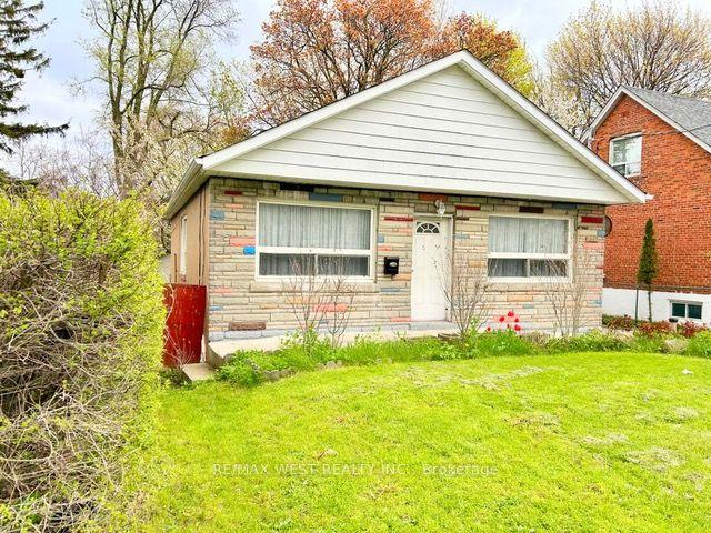 2567 Kingston Road — photo 1