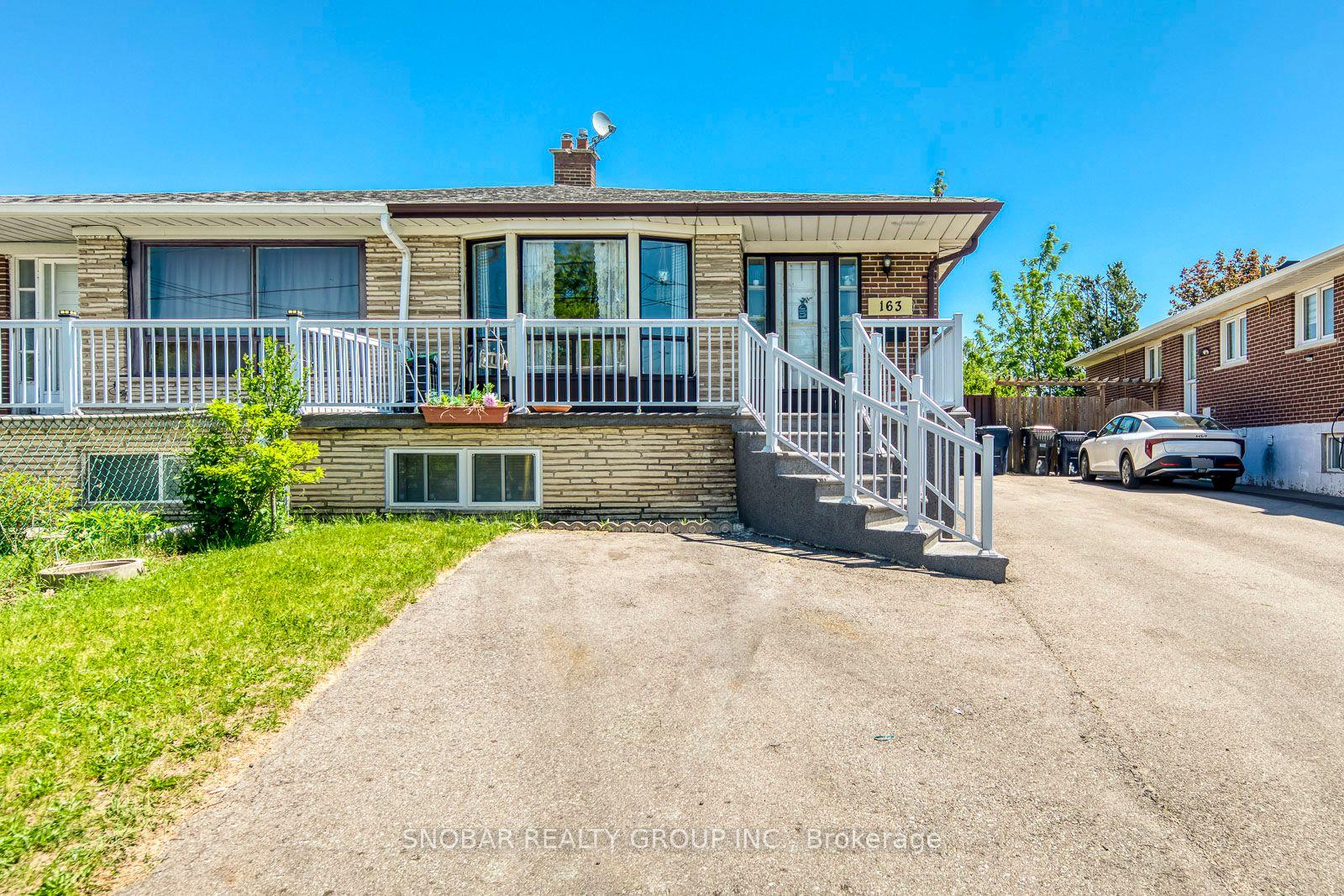 163 Gracedale Boulevard — photo 1