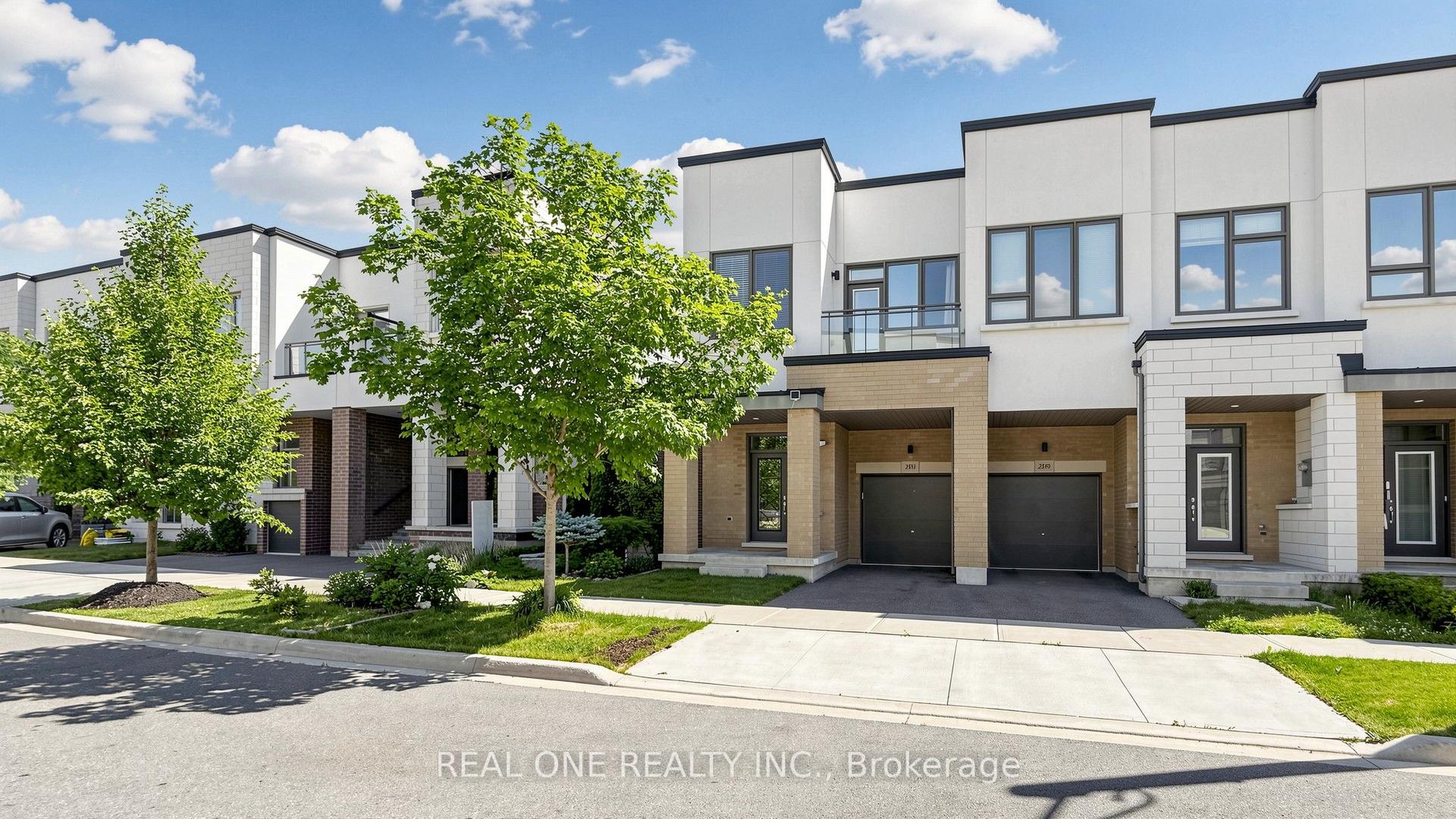 3151 Mintwood Circle, Oakville — Townhouse for sale, photo 1