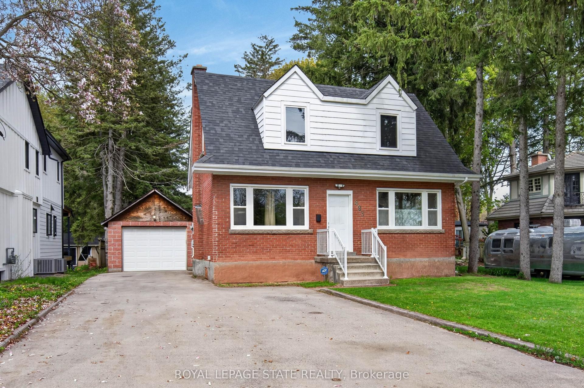 893 Lasalle Park Road — photo 1
