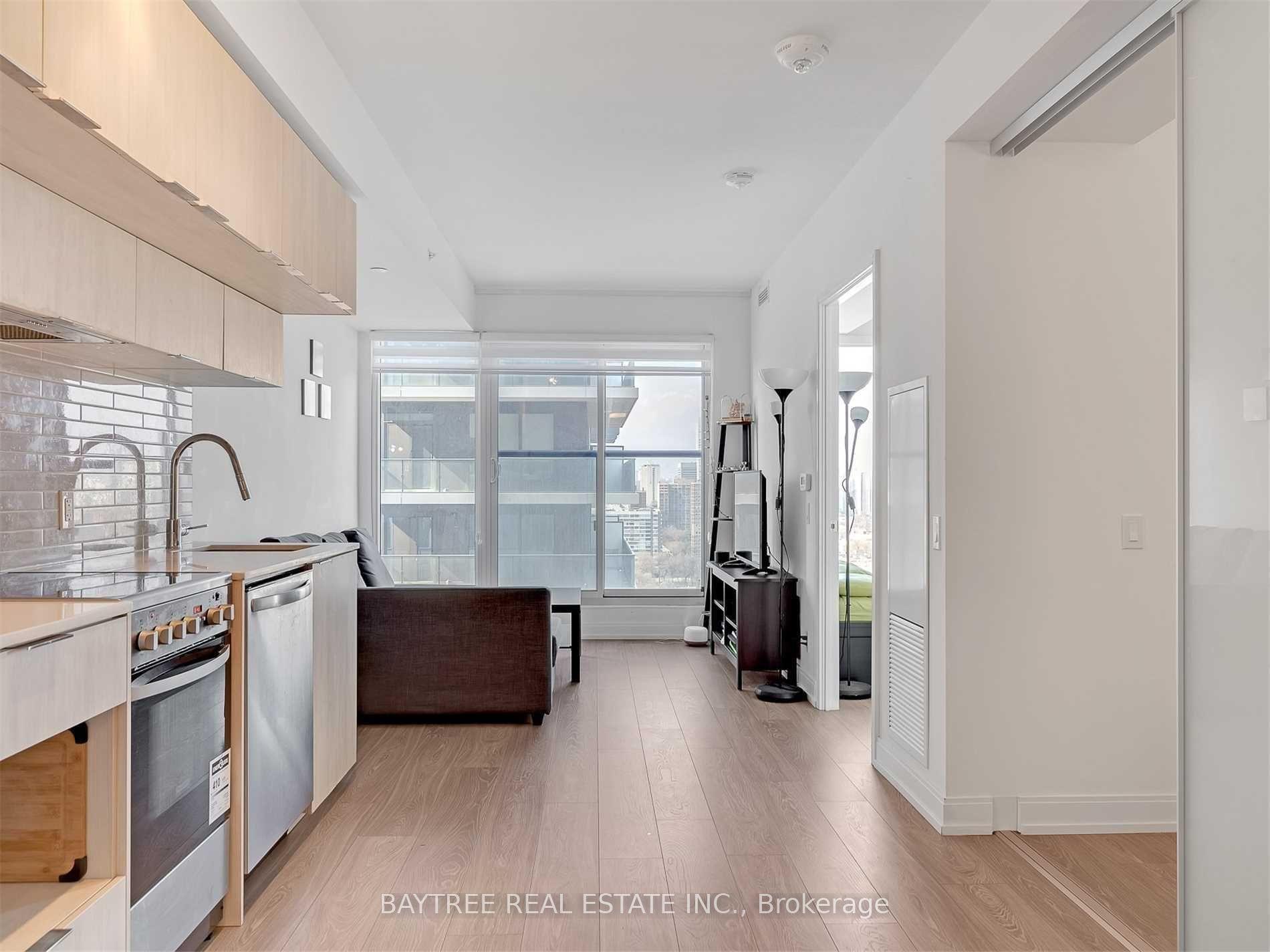 181 Dundas Street E 4802 #4802 — photo 1
