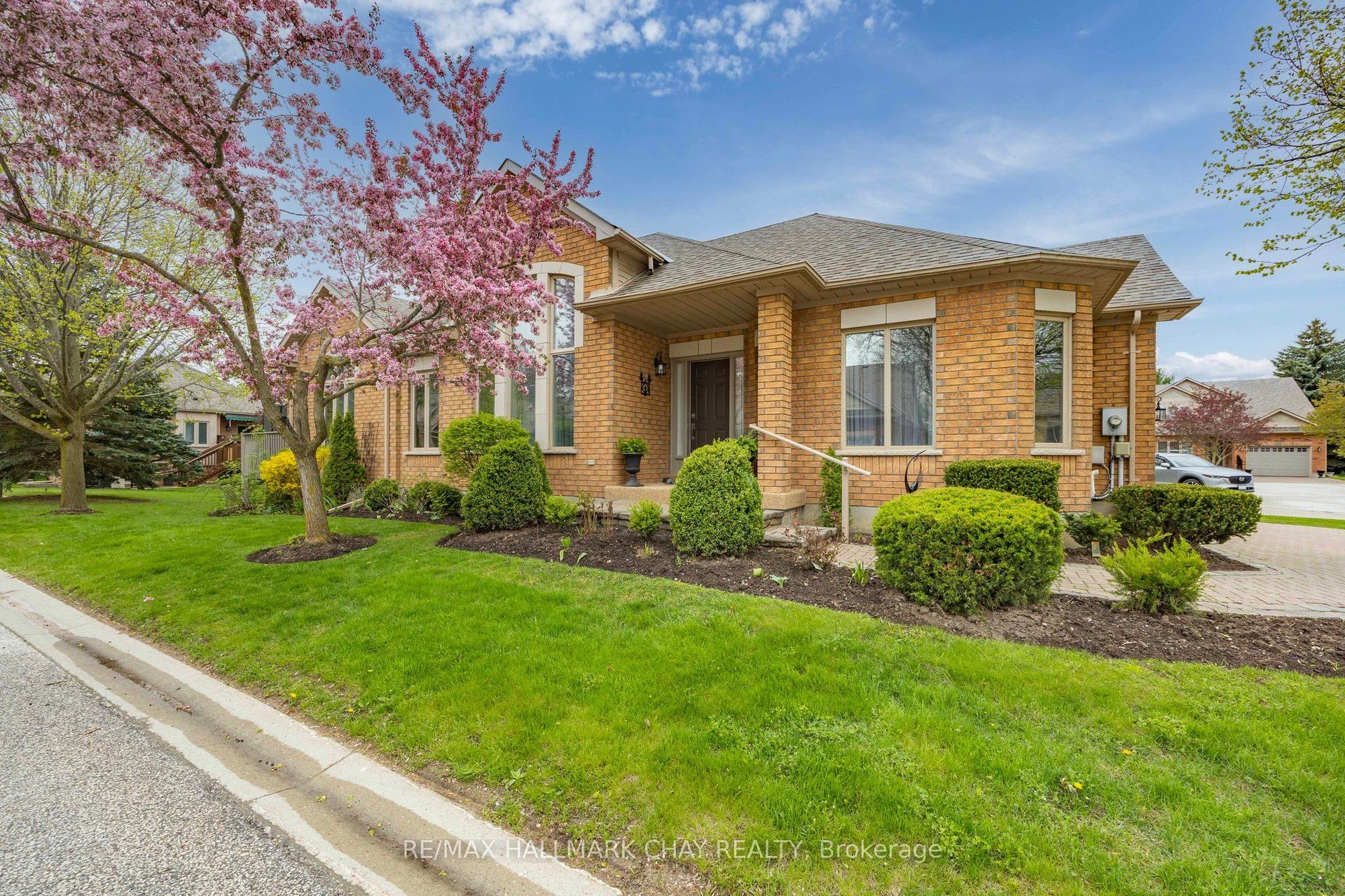 1 Fortuna Circle — photo 1