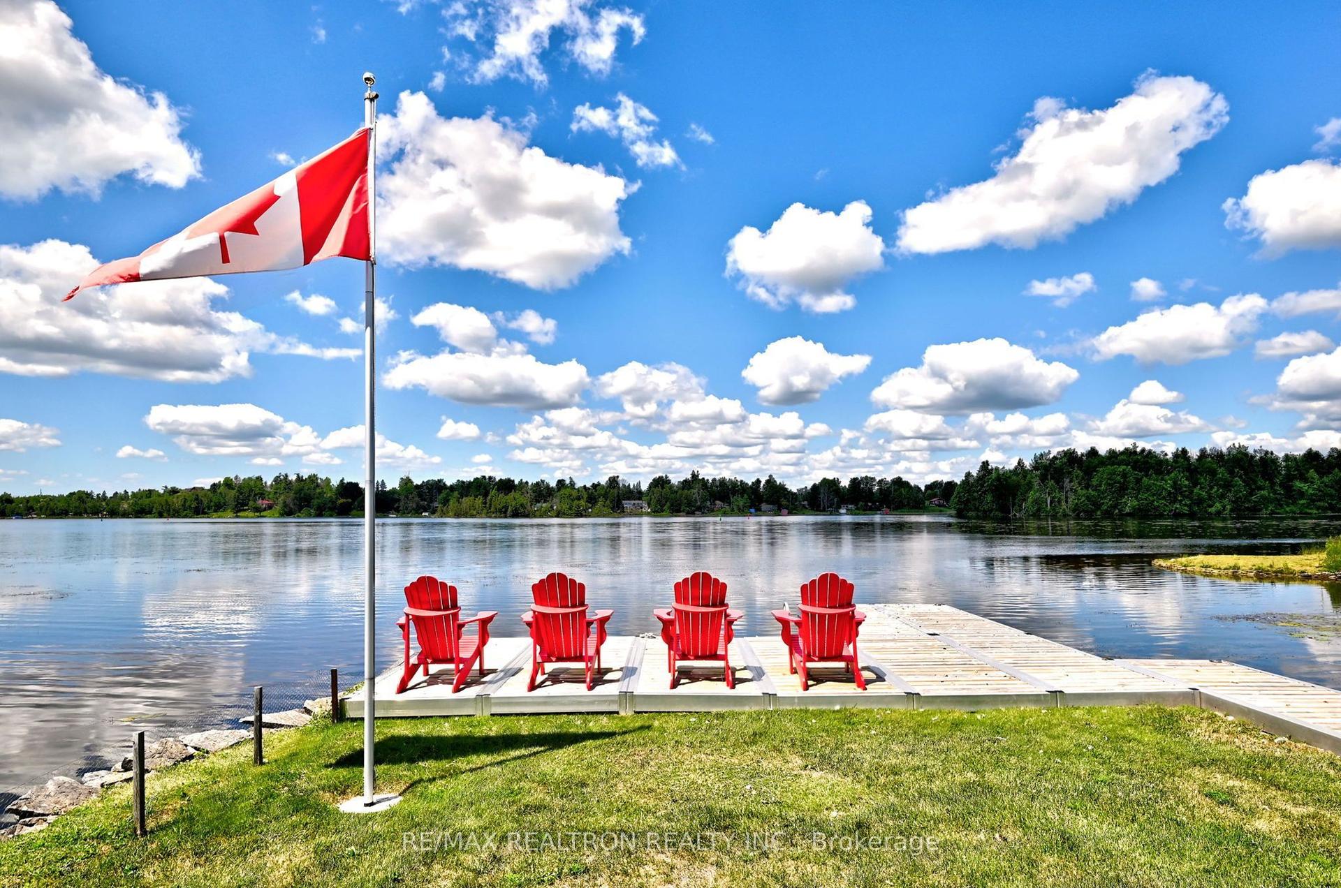 53 Robinson Avenue, Kawartha Lakes — Detached for sale, photo 1