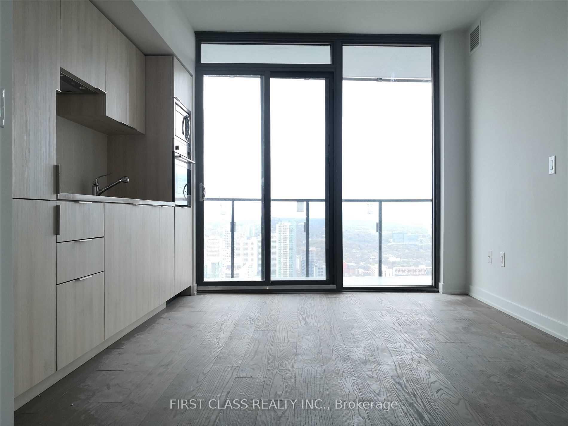 11 Wellesley Street W 4613 #4613 — photo 1