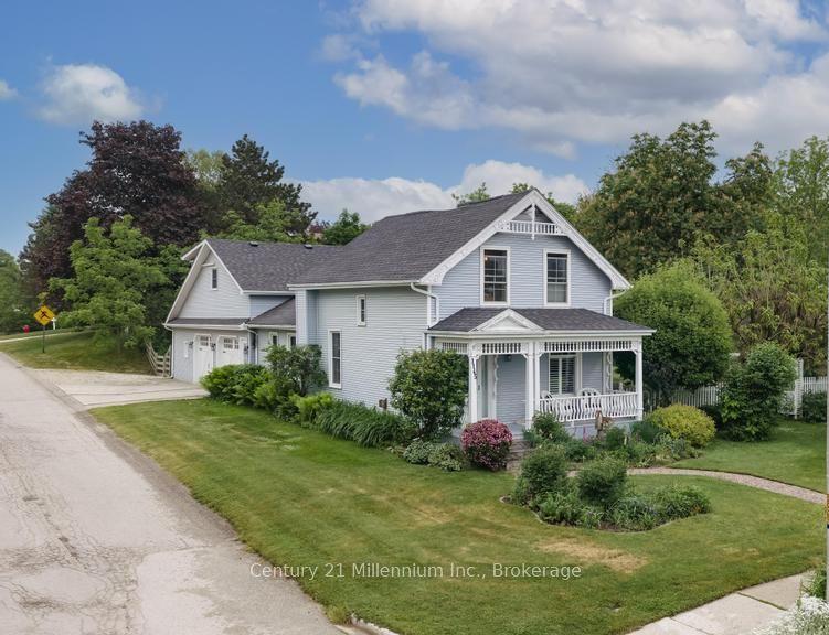 1145 Queen Street — photo 1