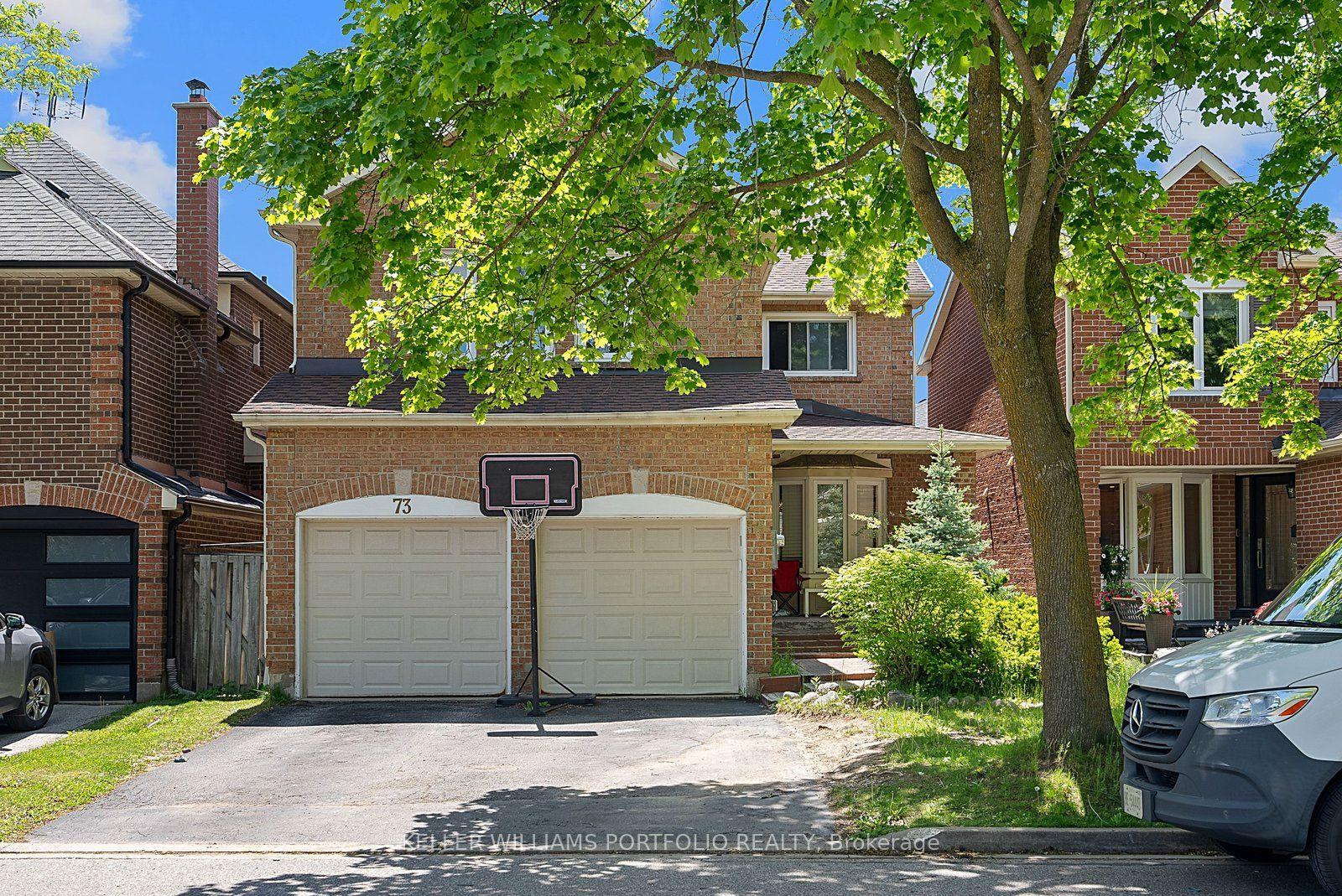 73 Jessica Gardens — photo 1