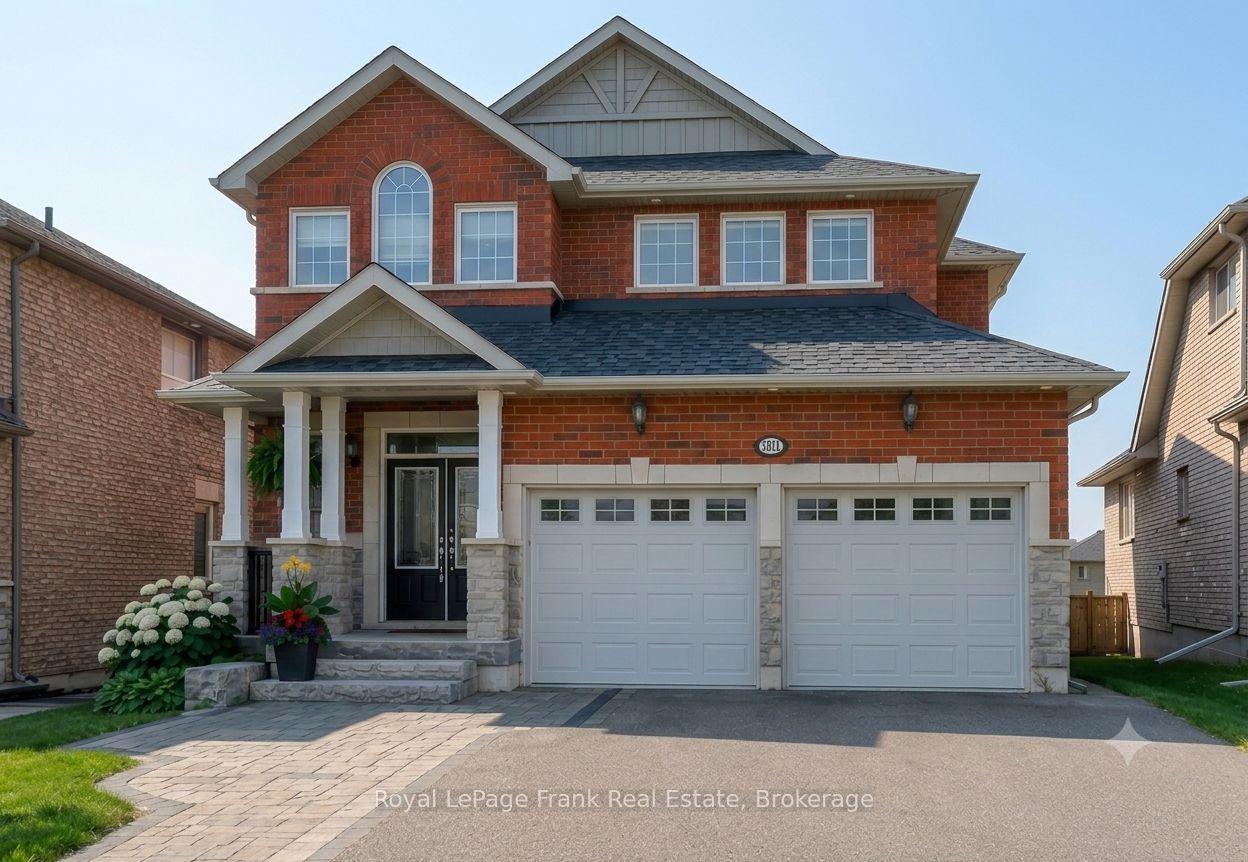 1557 Cahill Drive, Peterborough — Detached for sale, photo 1