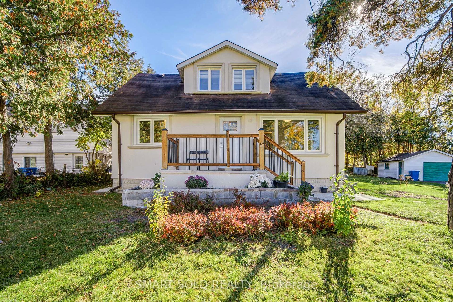 209 Pine Beach Drive, Georgina — Detached for sale, photo 1