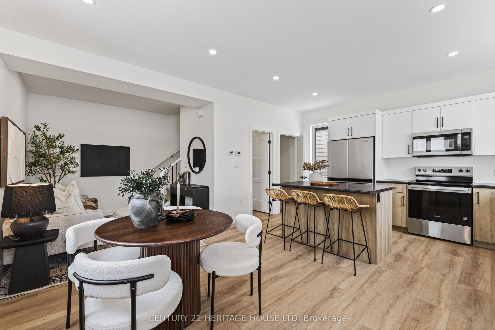 51183 Ron Mcneil Line — photo 1