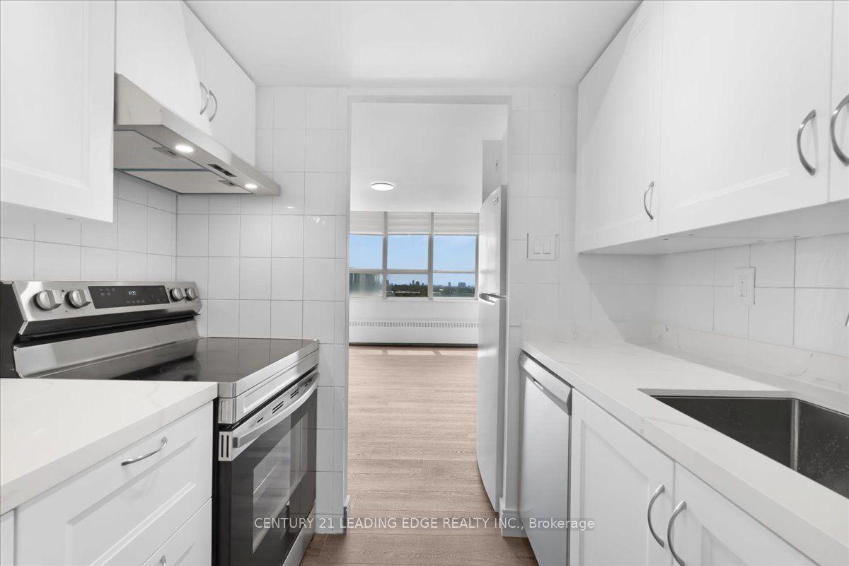 200 Lotherton Pathway 1208 #1208, Toronto — Condo for lease, photo 1