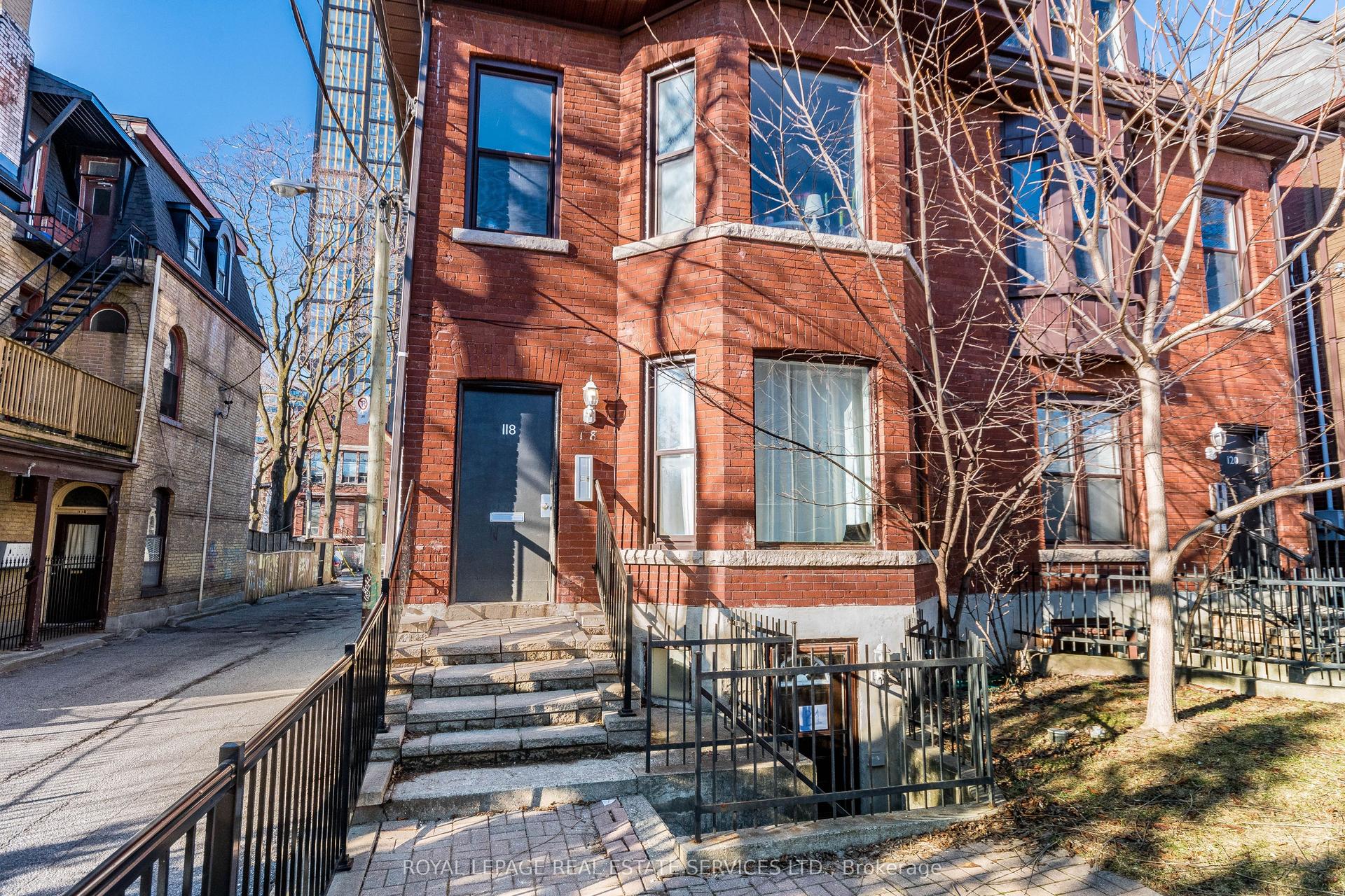 118 Pembroke Street L1 #L1, Toronto — Multiplex for lease, photo 1