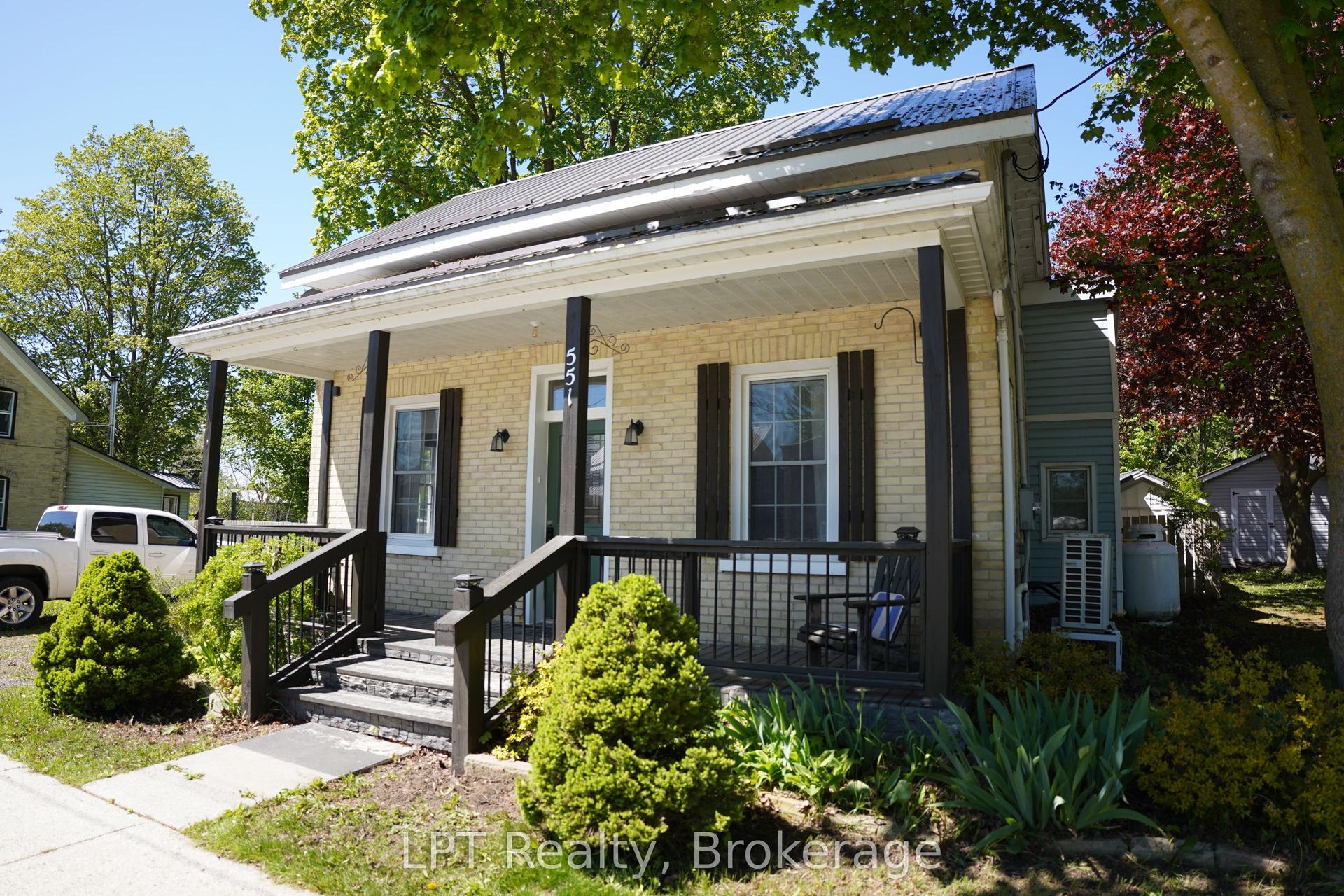 551 Louisa Street, West Grey — Detached for sale, photo 1