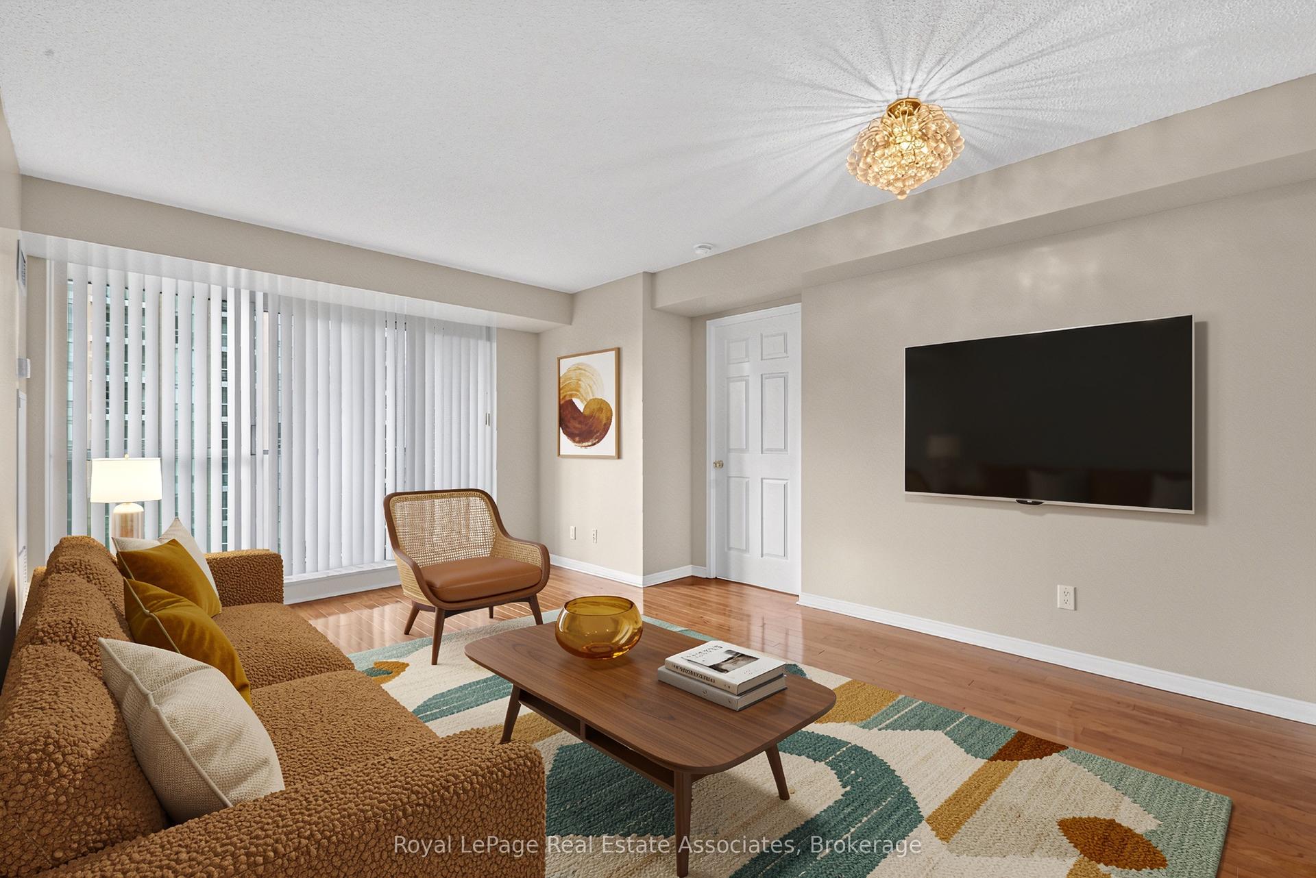 7 Michael Power Place 908 #908, Toronto — Condo for lease, photo 1