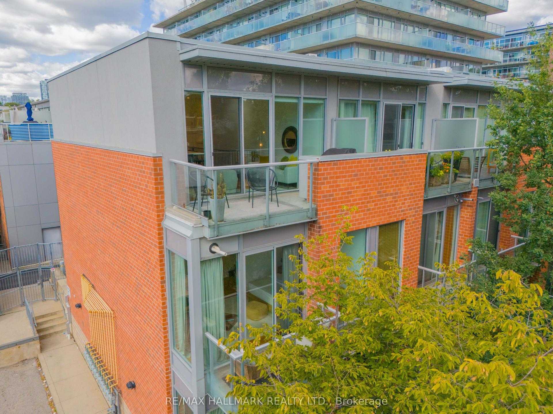 34 Boston Avenue 3 #3, Toronto — Condo Town for sale, photo 1